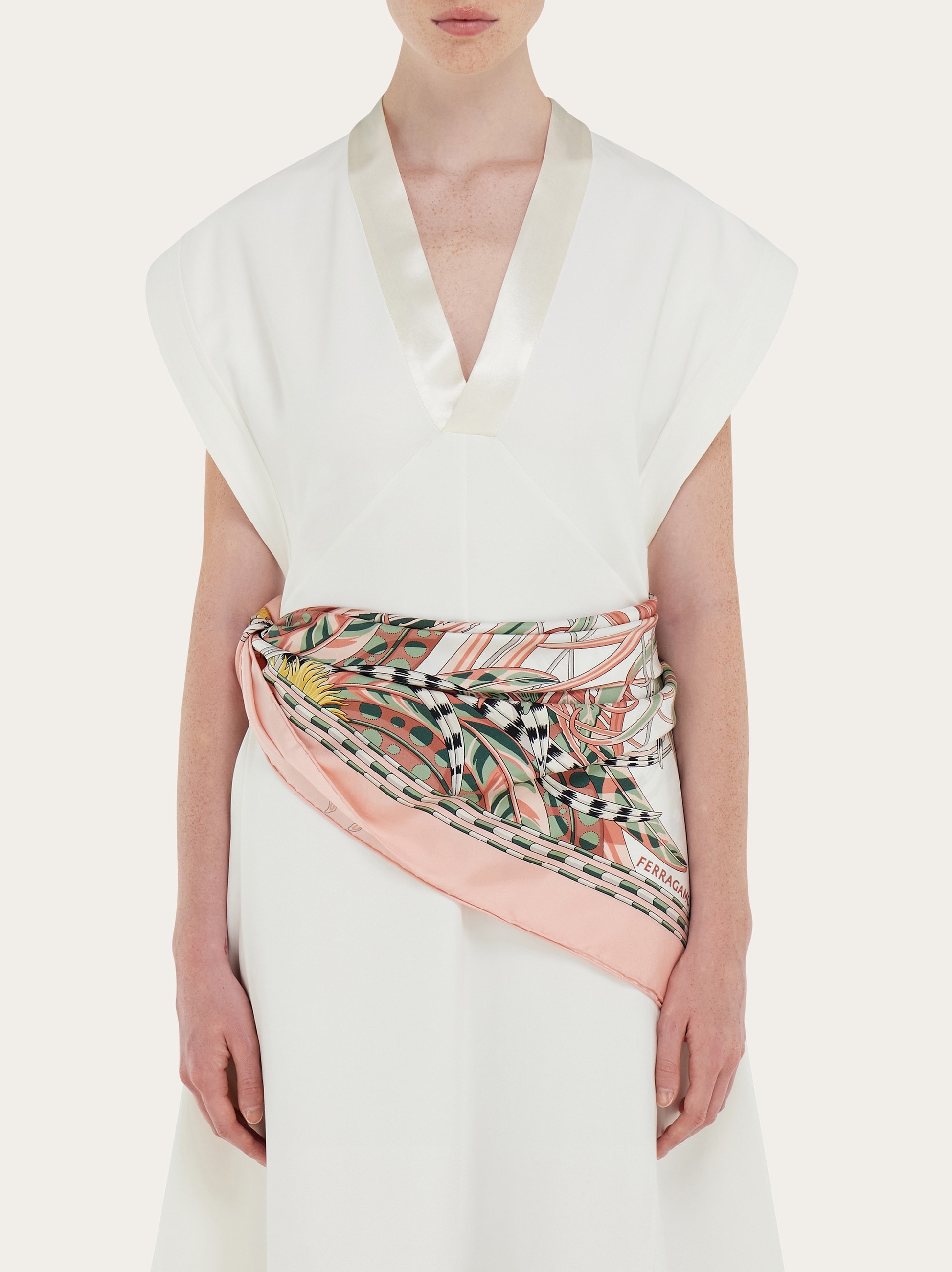 Rooster print silk scarf - Women | Ferragamo