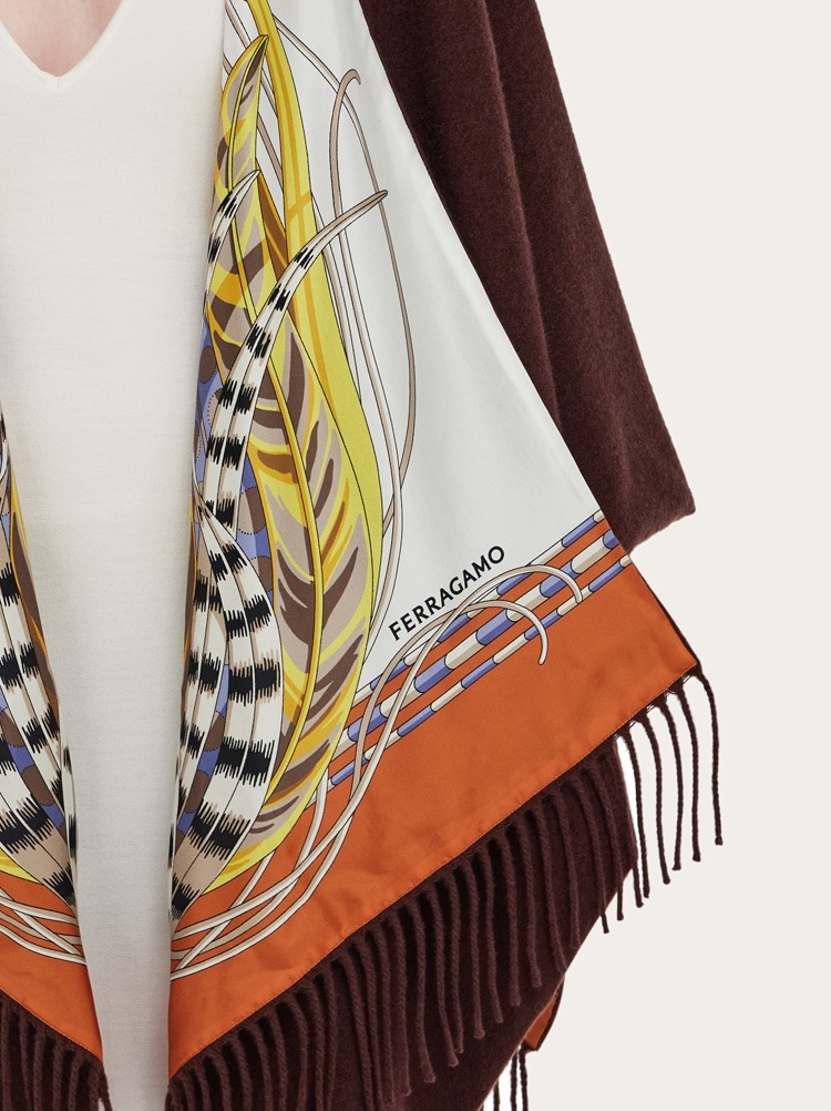 Reversible hood with Rooster print Gallery image 5