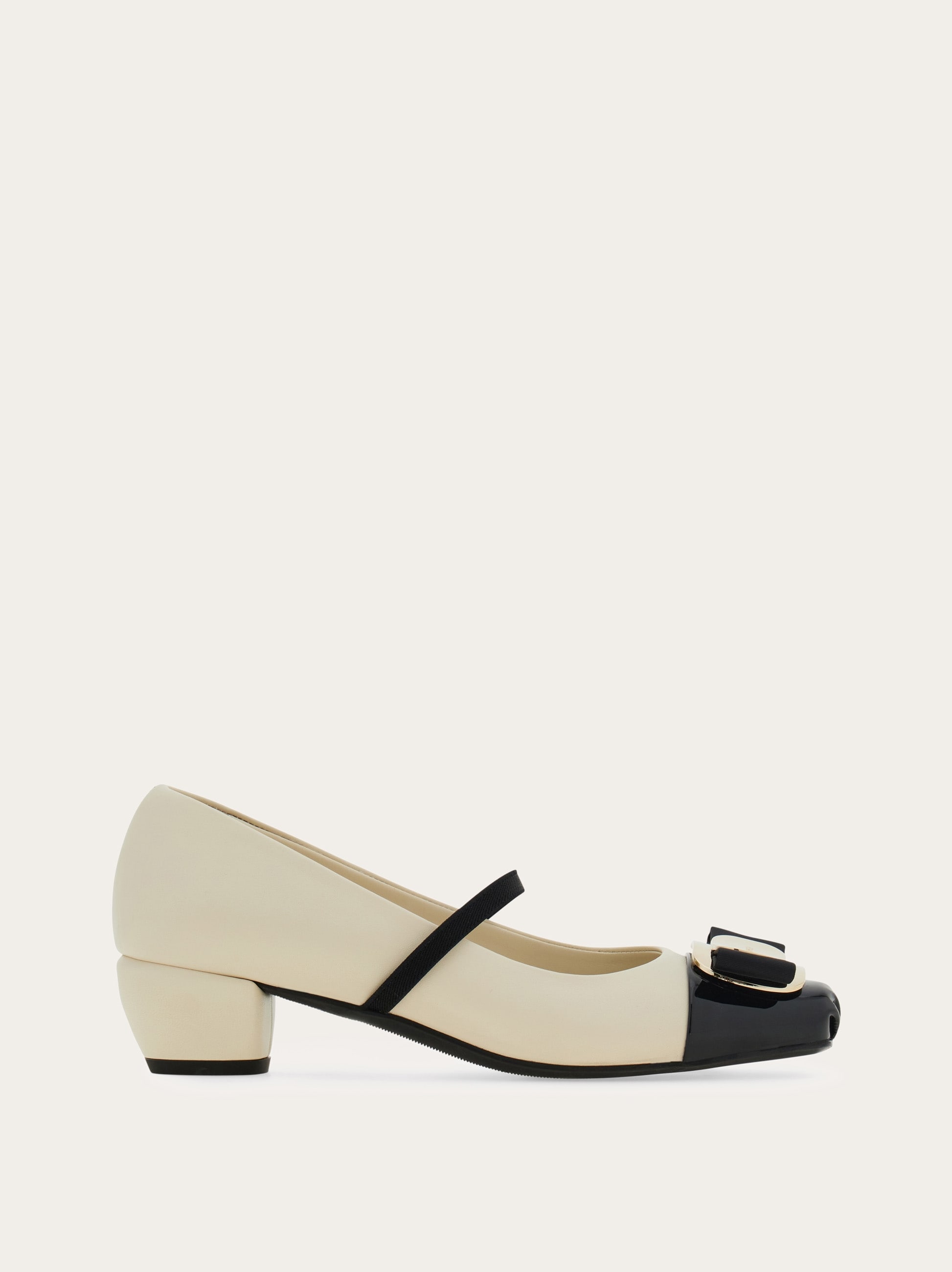 ストラップパンプス - ウィメンズ | Ferragamo