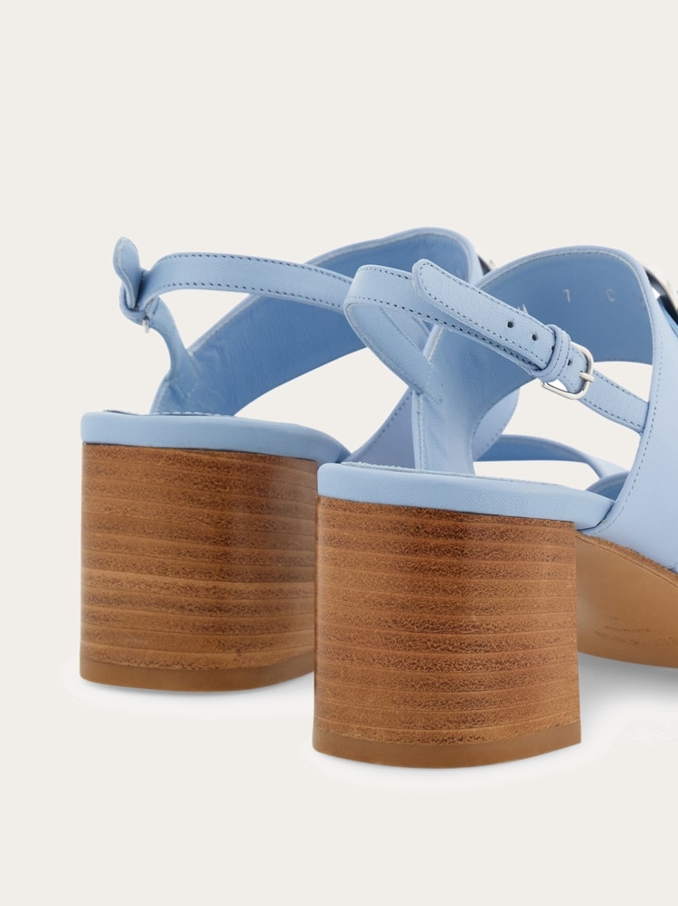 Sandal with Gancini ornament Gallery image 5