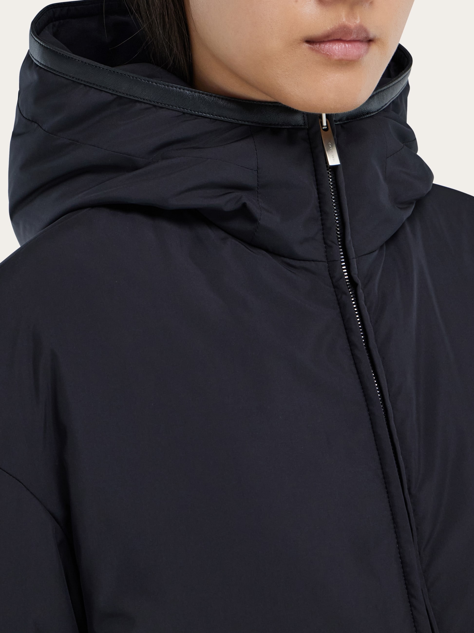 Chaqueta acolchada - Mujer | Ferragamo