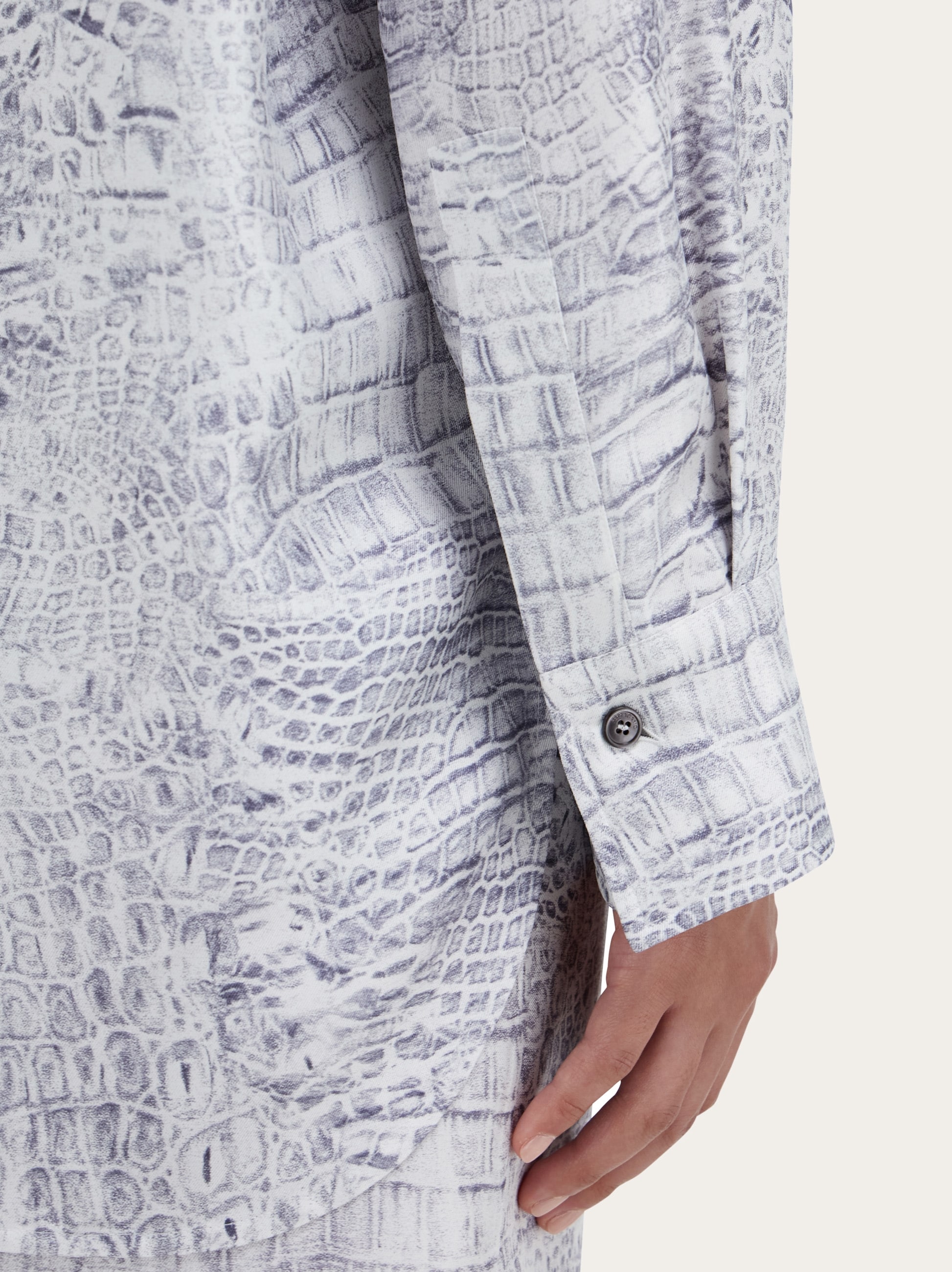 Georgette shirt with orchid print - Women | Ferragamo