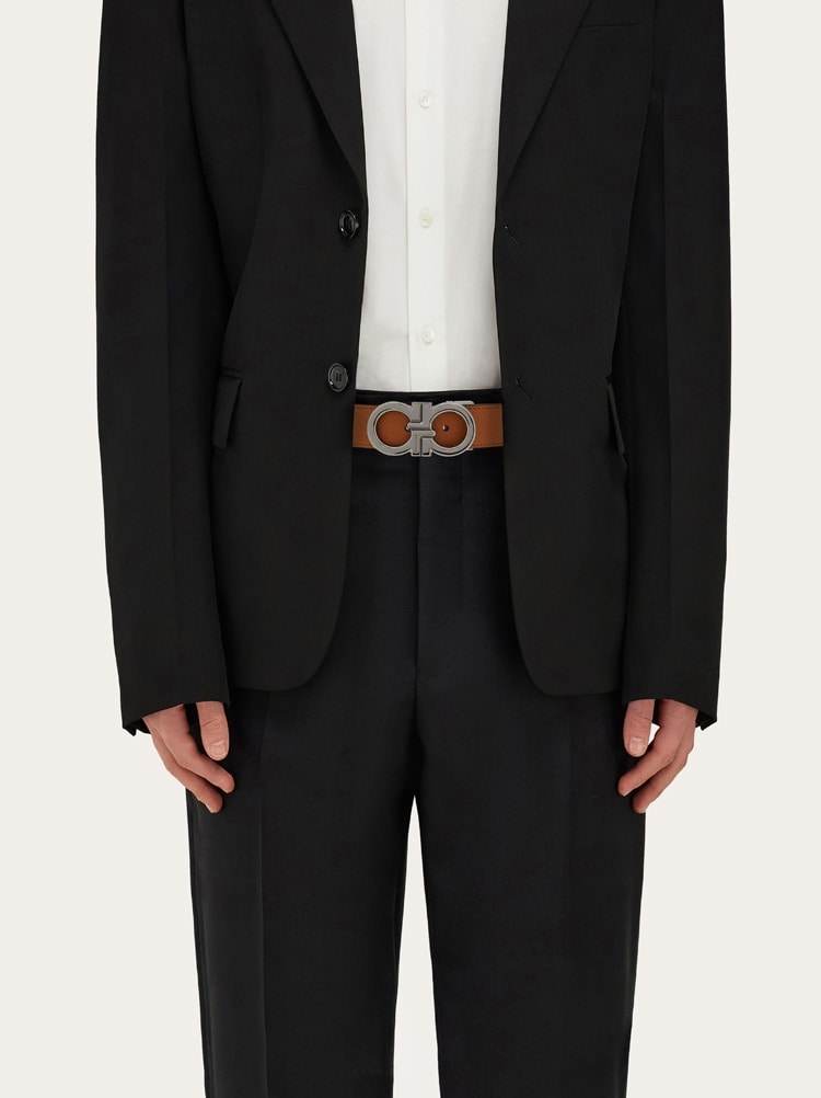 Reversible and adjustable Gancini belt Gallery image 4