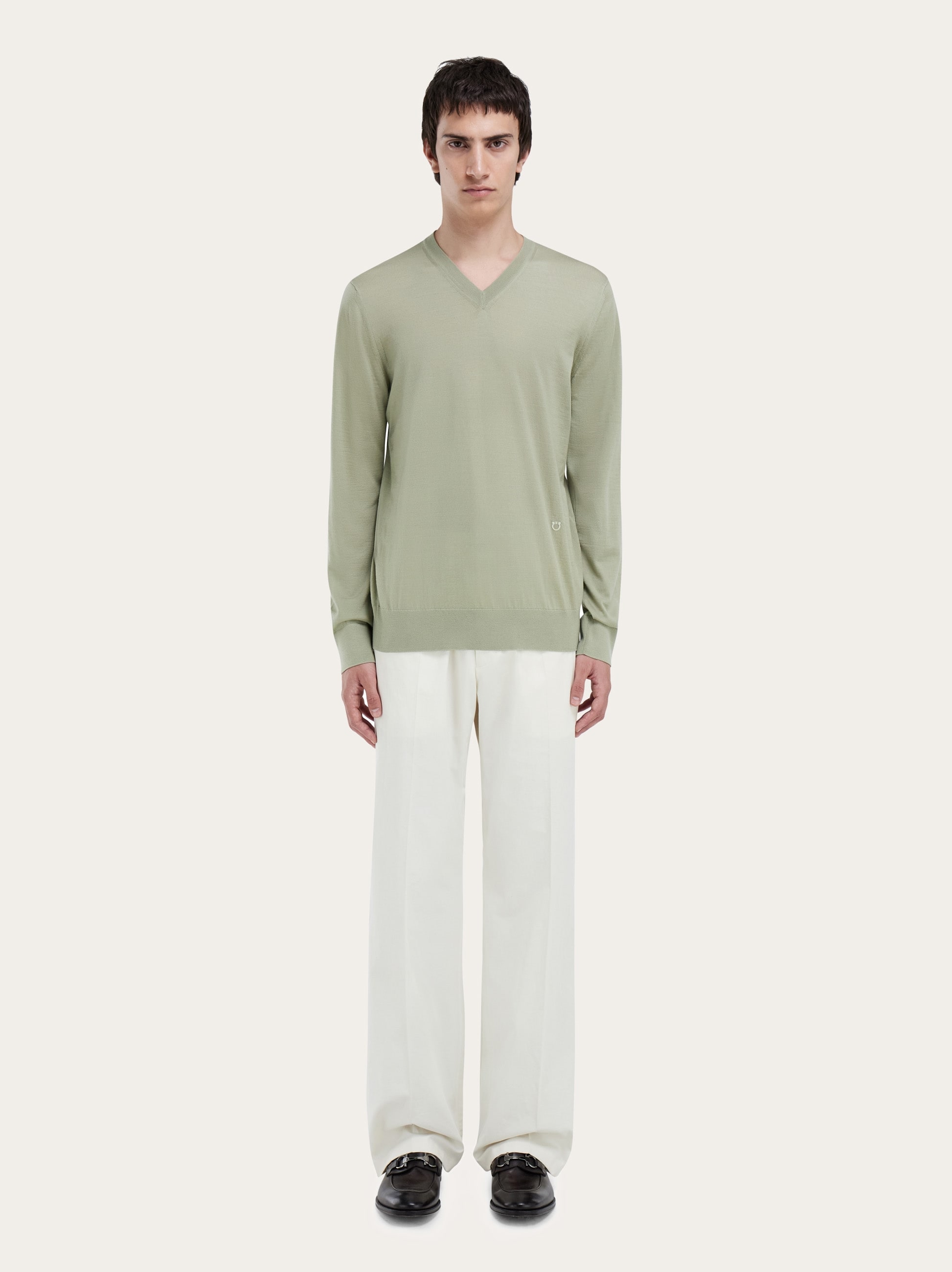 フェラガモ 17SS シルクニット Vネック 美品 Vネックニット - メンズ | Ferragamo