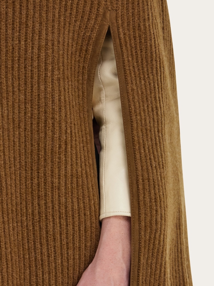 Cashmere blend cape Gallery image 4