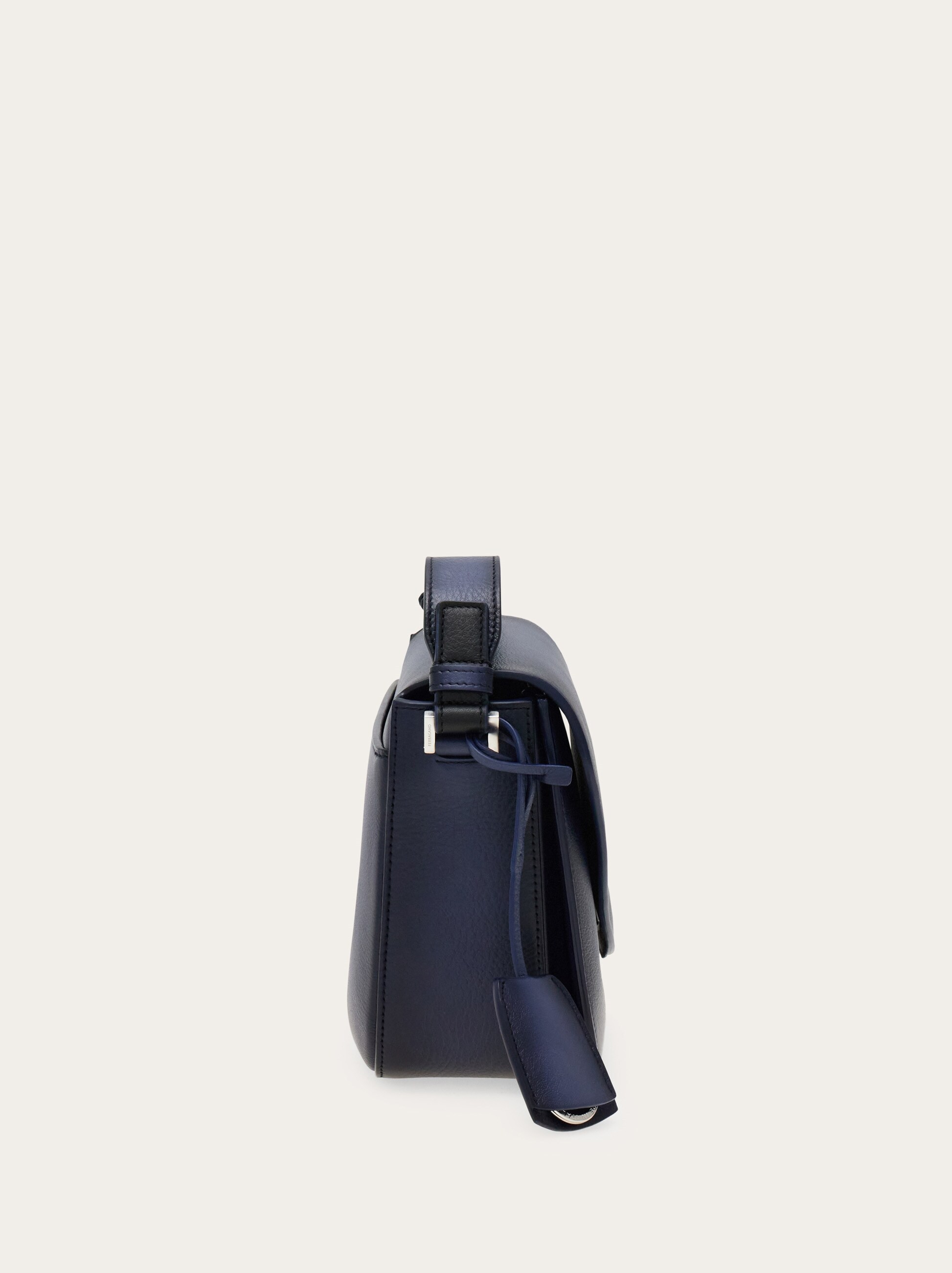 Fiamma ショルダーバッグ - メンズ | Ferragamo