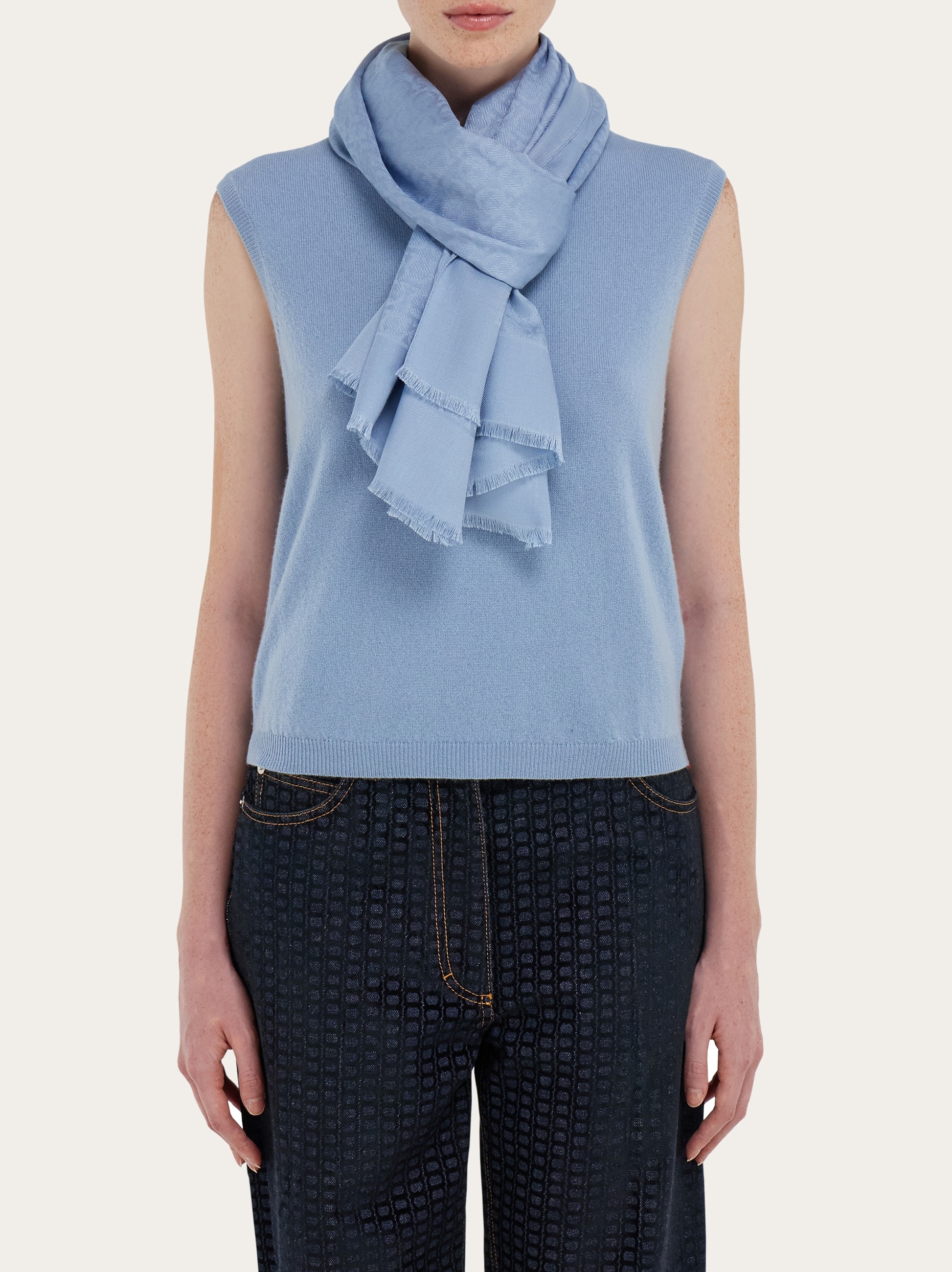 Salvatore Ferragamo ストール Gancini scarf - Women | Ferragamo
