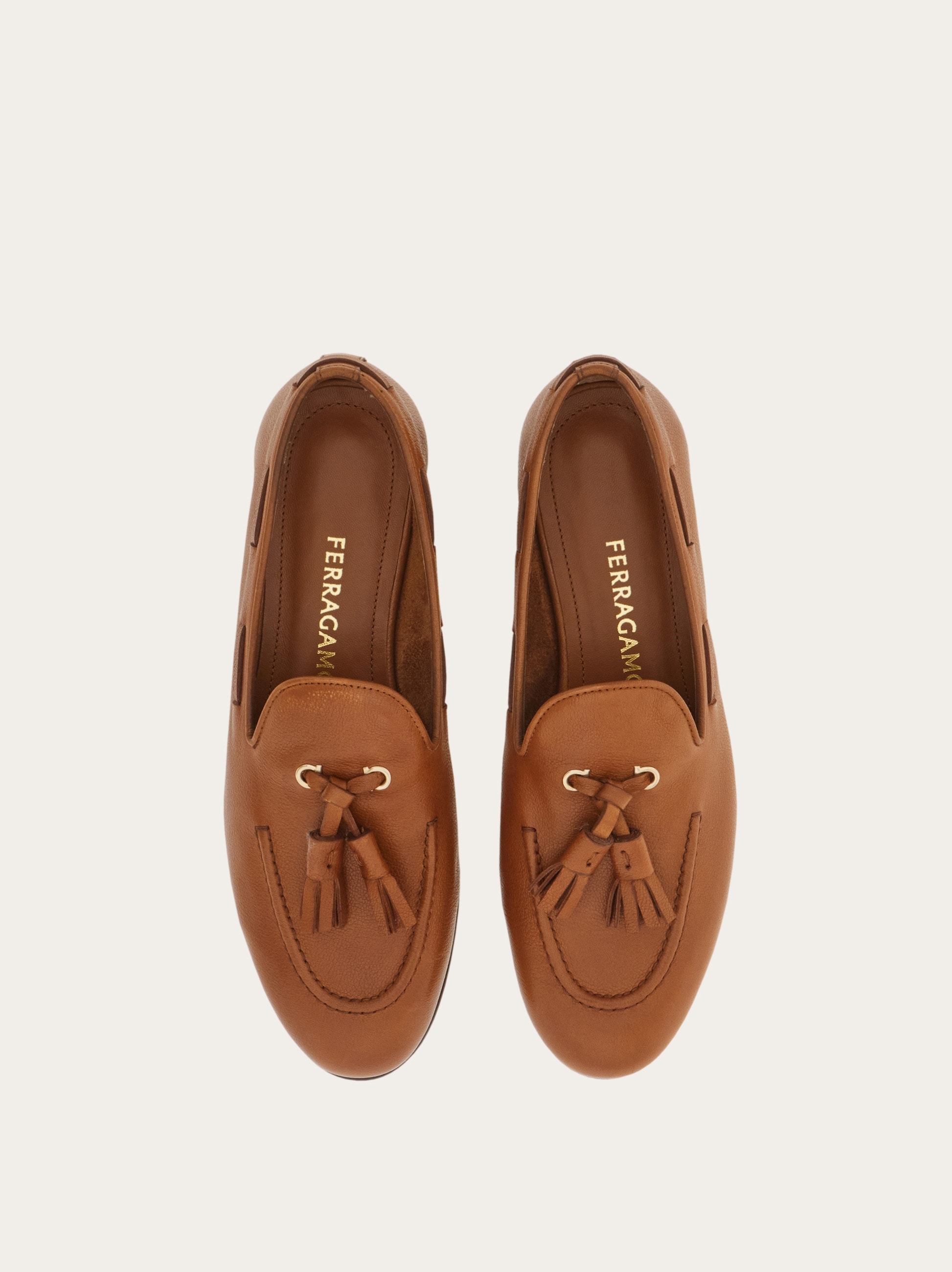 靴 Salvatore Ferragamo Brown Tassel loafers Loafer with tassel detail - Women | Ferragamo