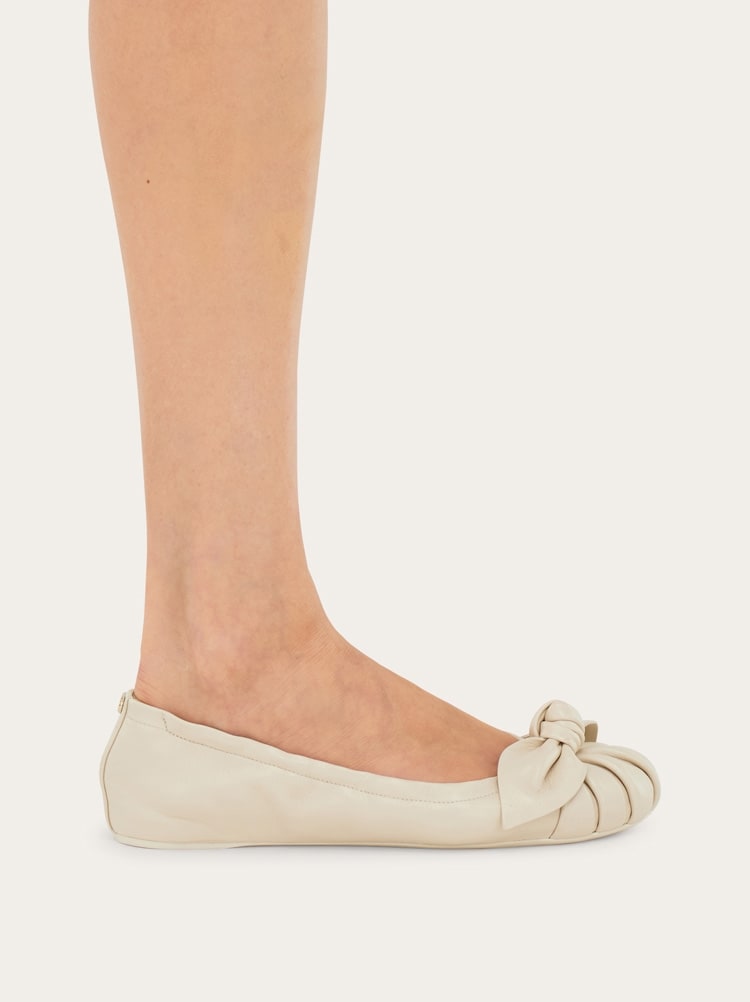 Bow embellished ballet flat Gallery image 4