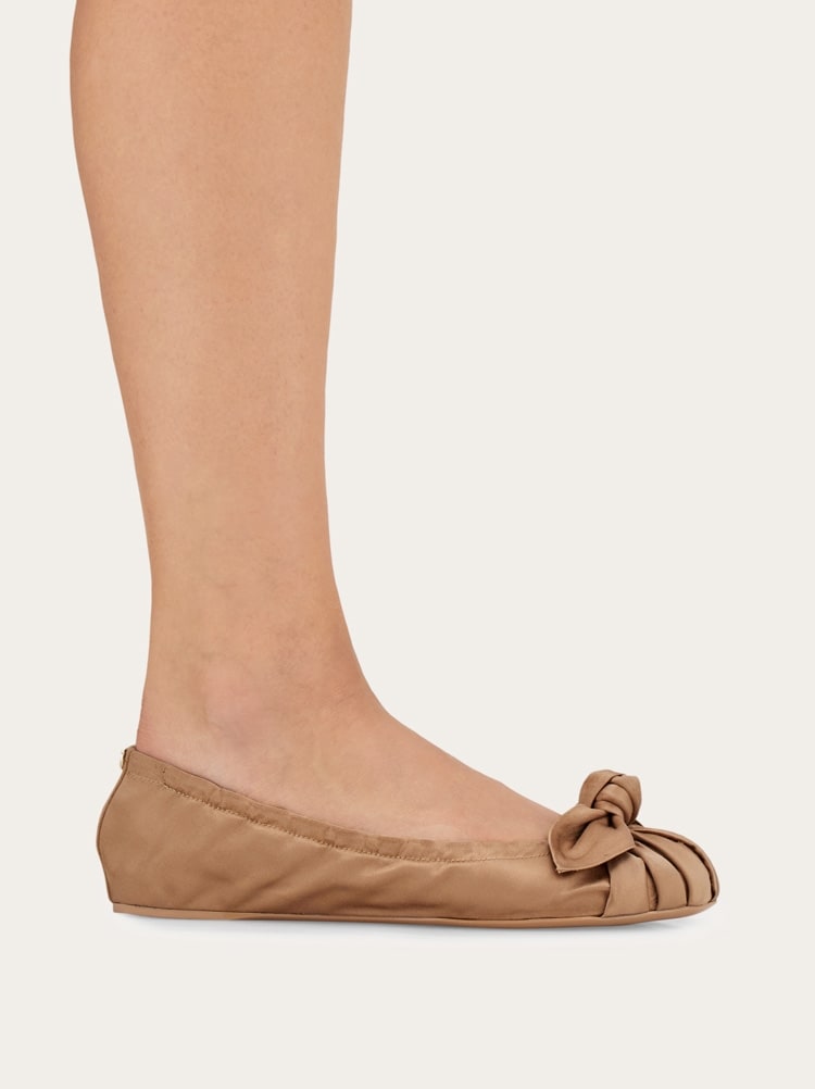 Bow embellished ballet flat Gallery image 4