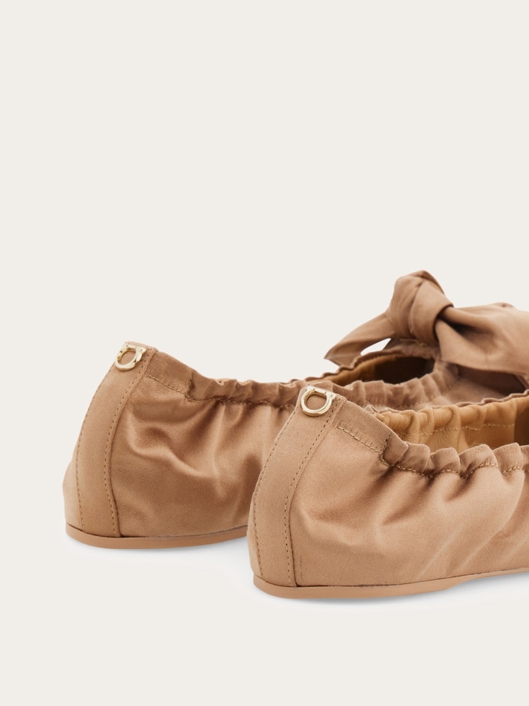 Bow embellished ballet flat Gallery image 5