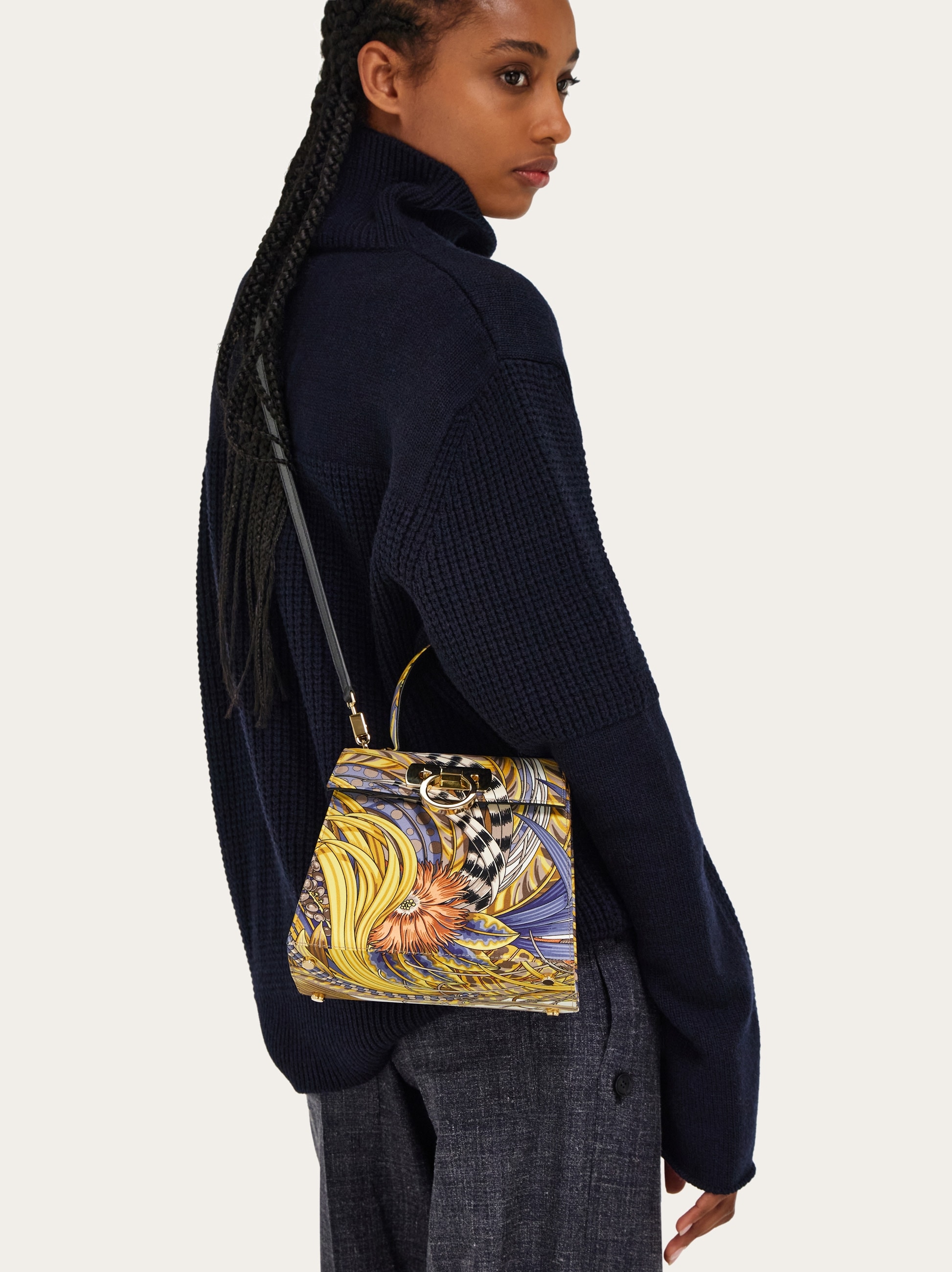 Iconic Top Handle (S) - Women | Ferragamo