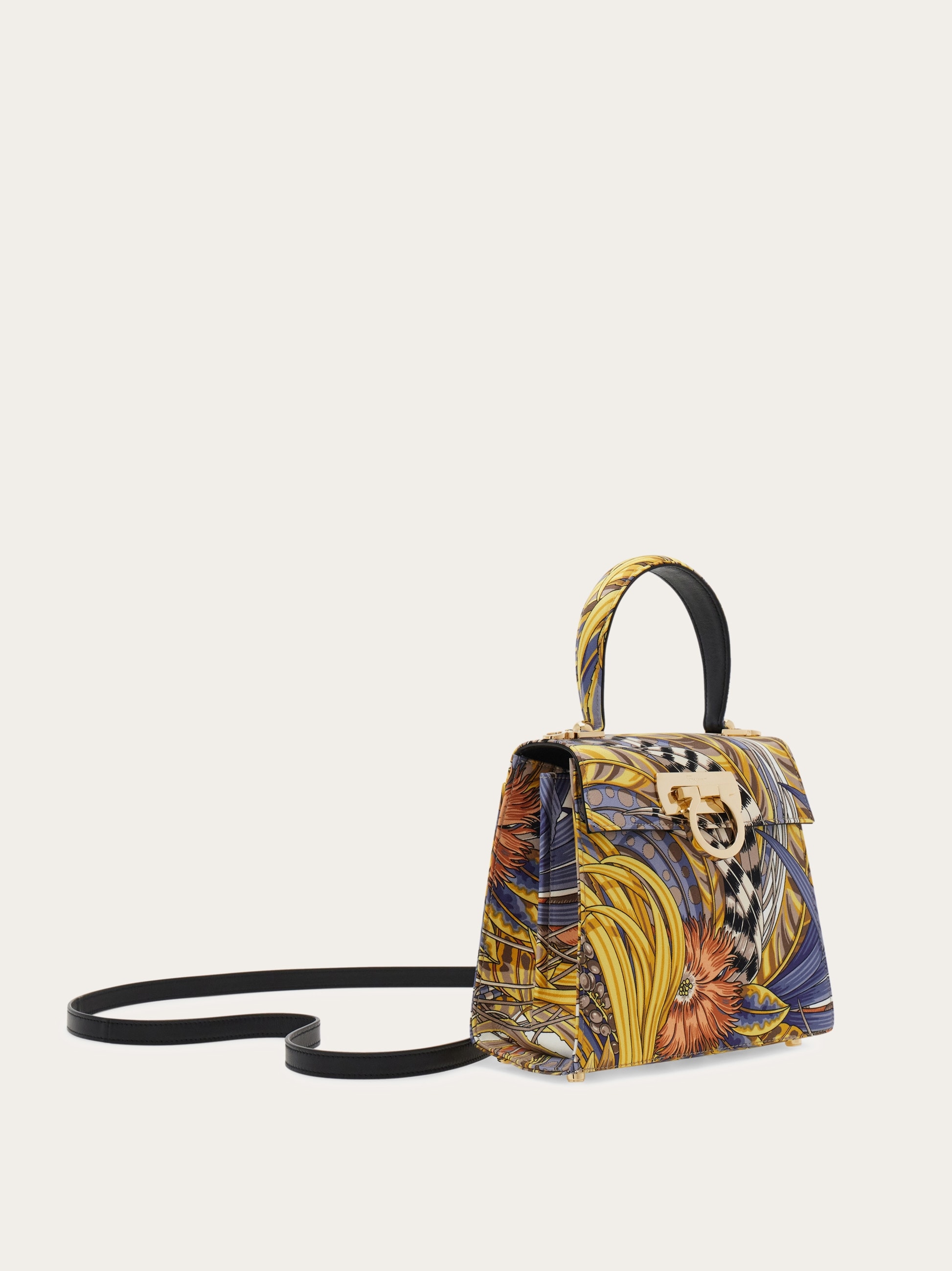 Iconic Top Handle (S) - Women | Ferragamo