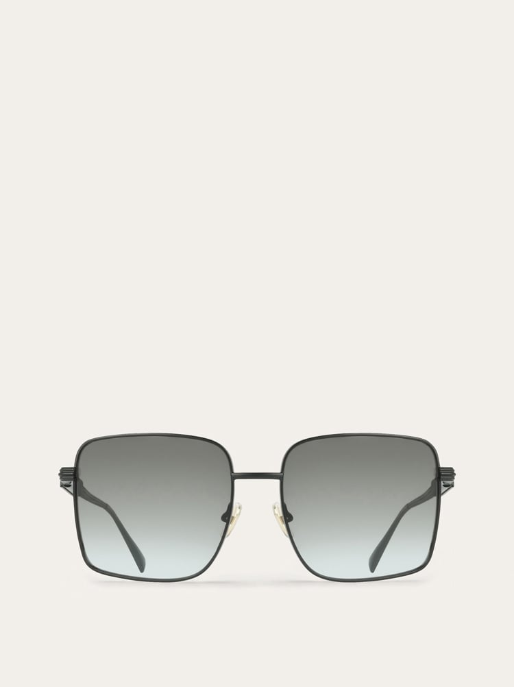 Sunglasses Gallery image 1