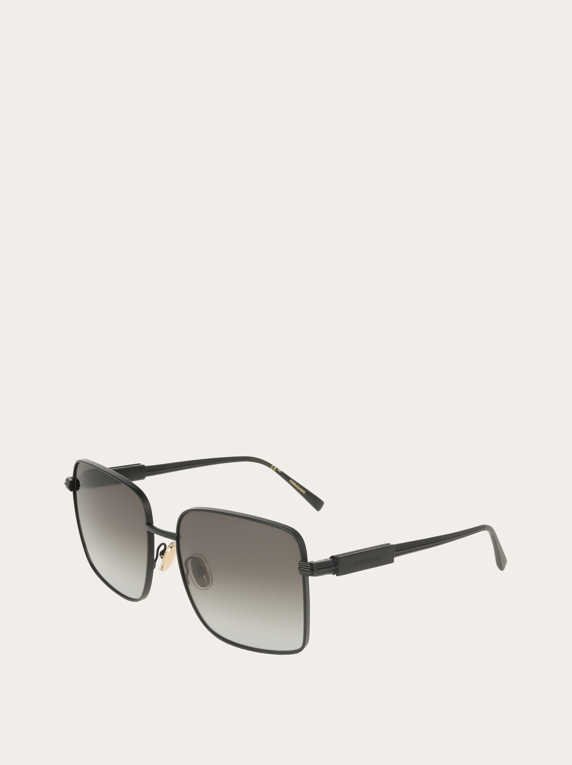 ※(限定値下げ)FERRAGAMO オーバーサイズサングラス ケース付き Square frame sunglasses - Women | Ferragamo