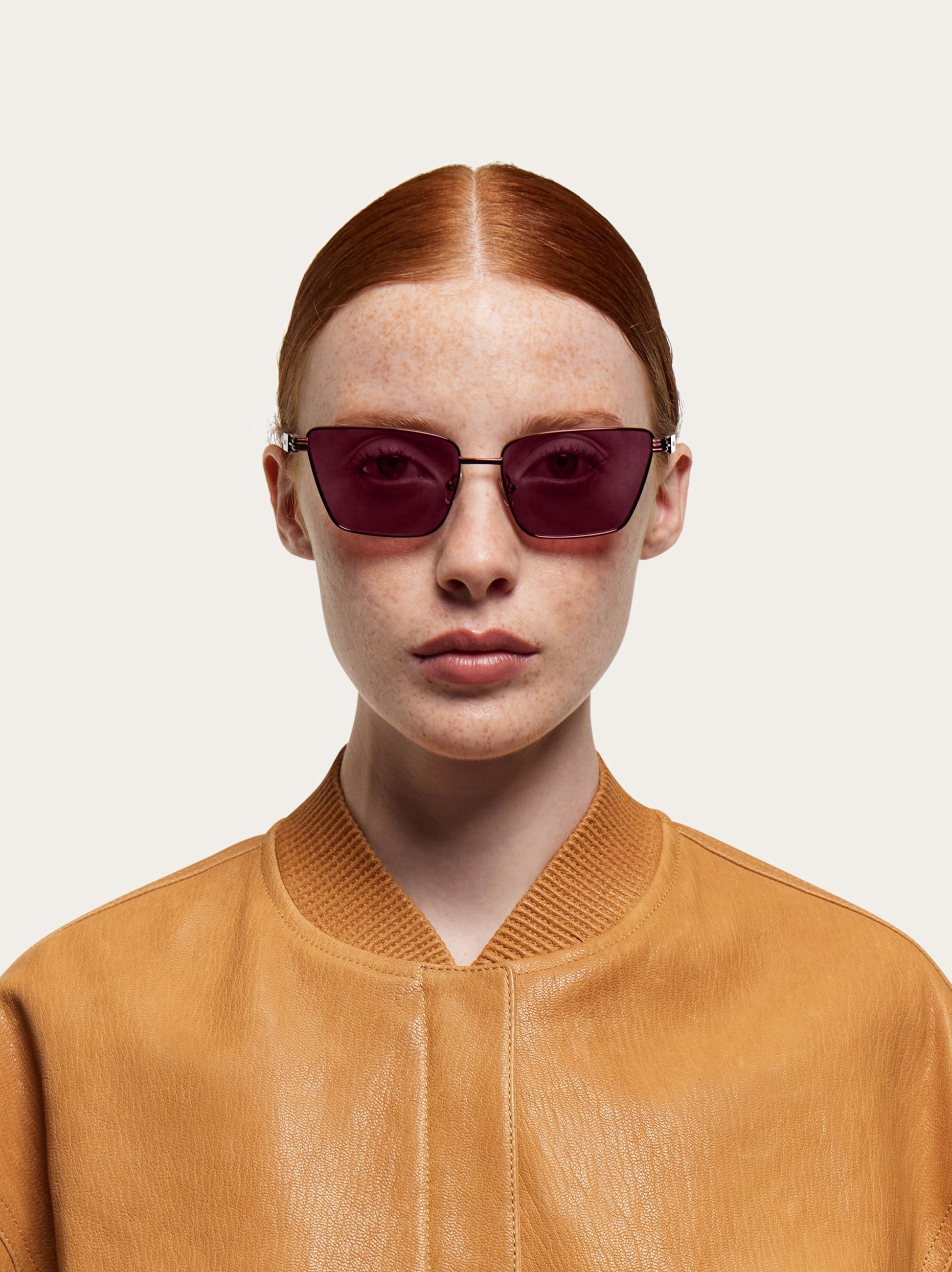 Butterfly frame sunglasses - Women | Ferragamo