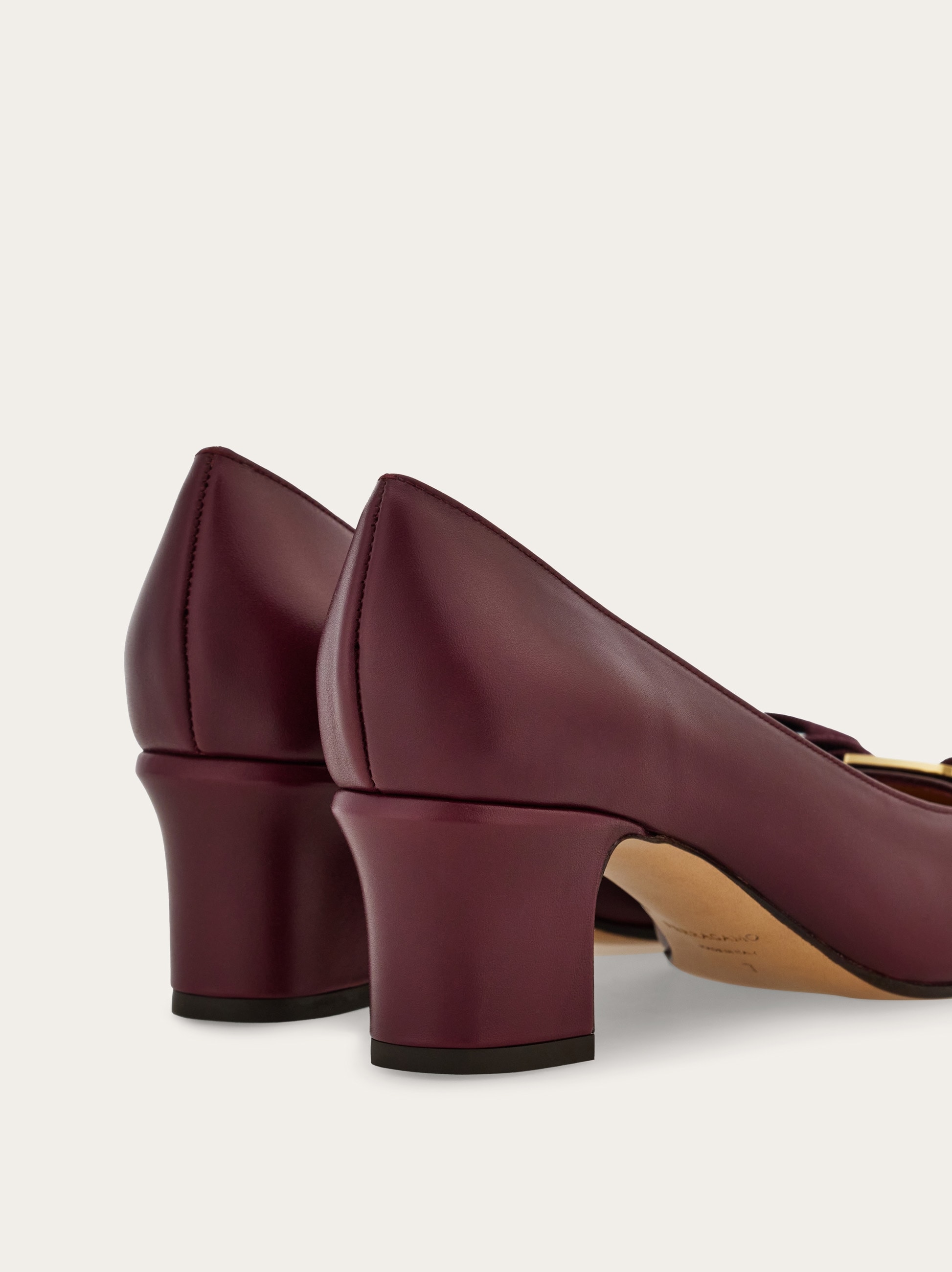 Vara bow block heel pump - Women | Ferragamo