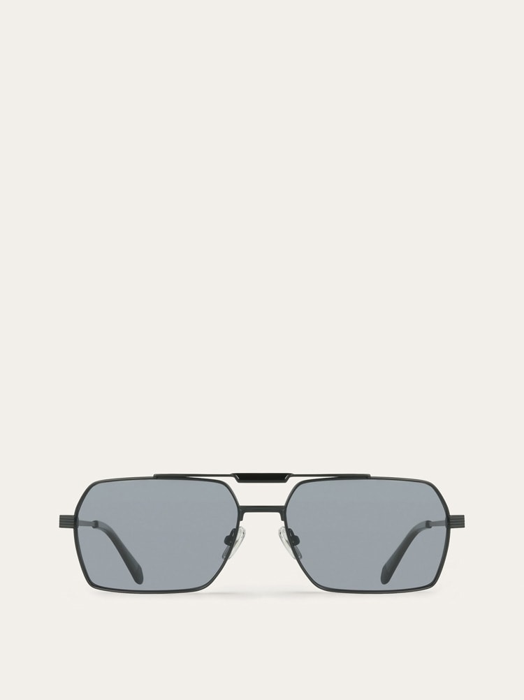 Sunglasses Gallery image 1