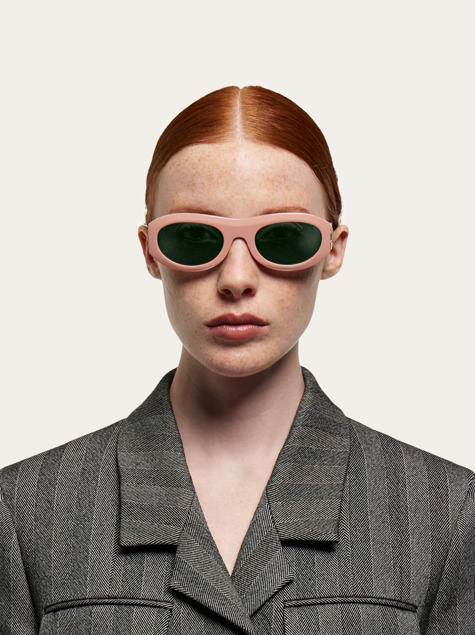 Ferragamo サングラス レディース サングラス - ウィメンズ | Ferragamo