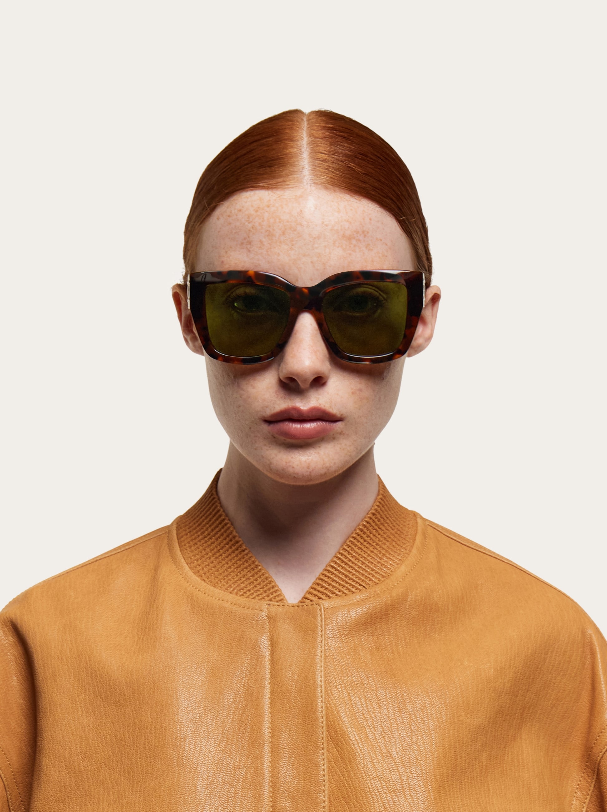 Square frame sunglasses - Women | Ferragamo