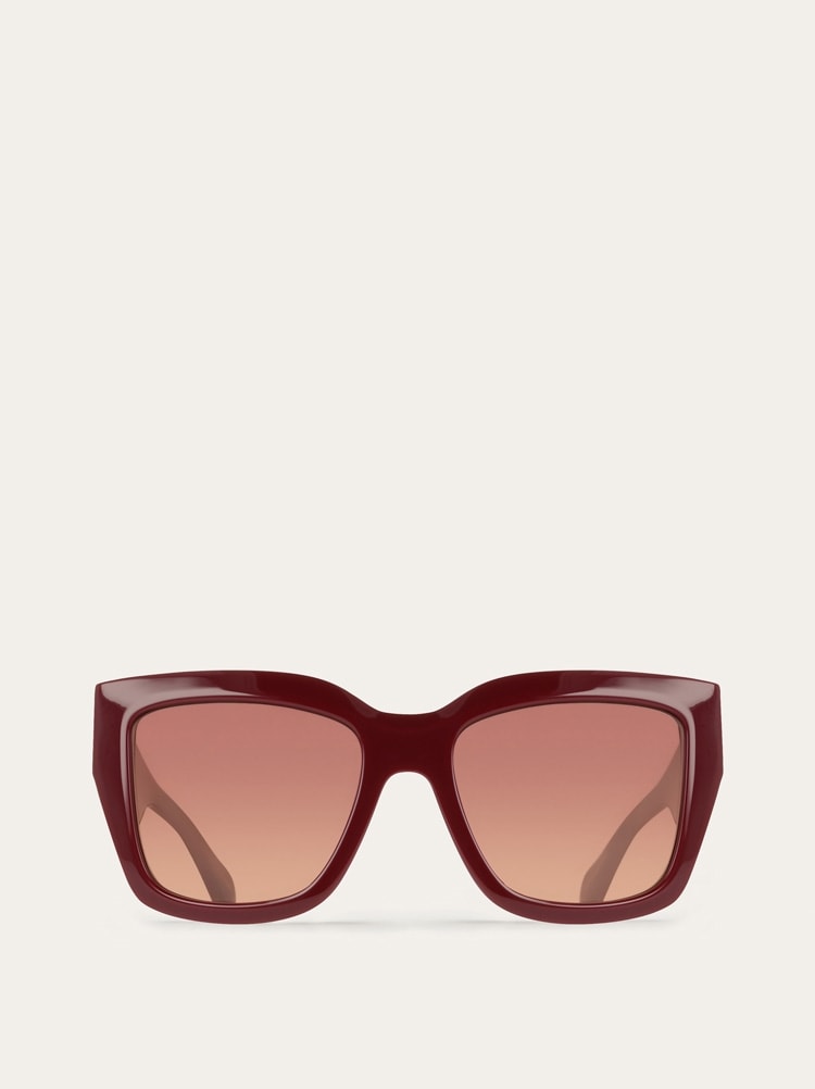 Sunglasses Gallery image 1