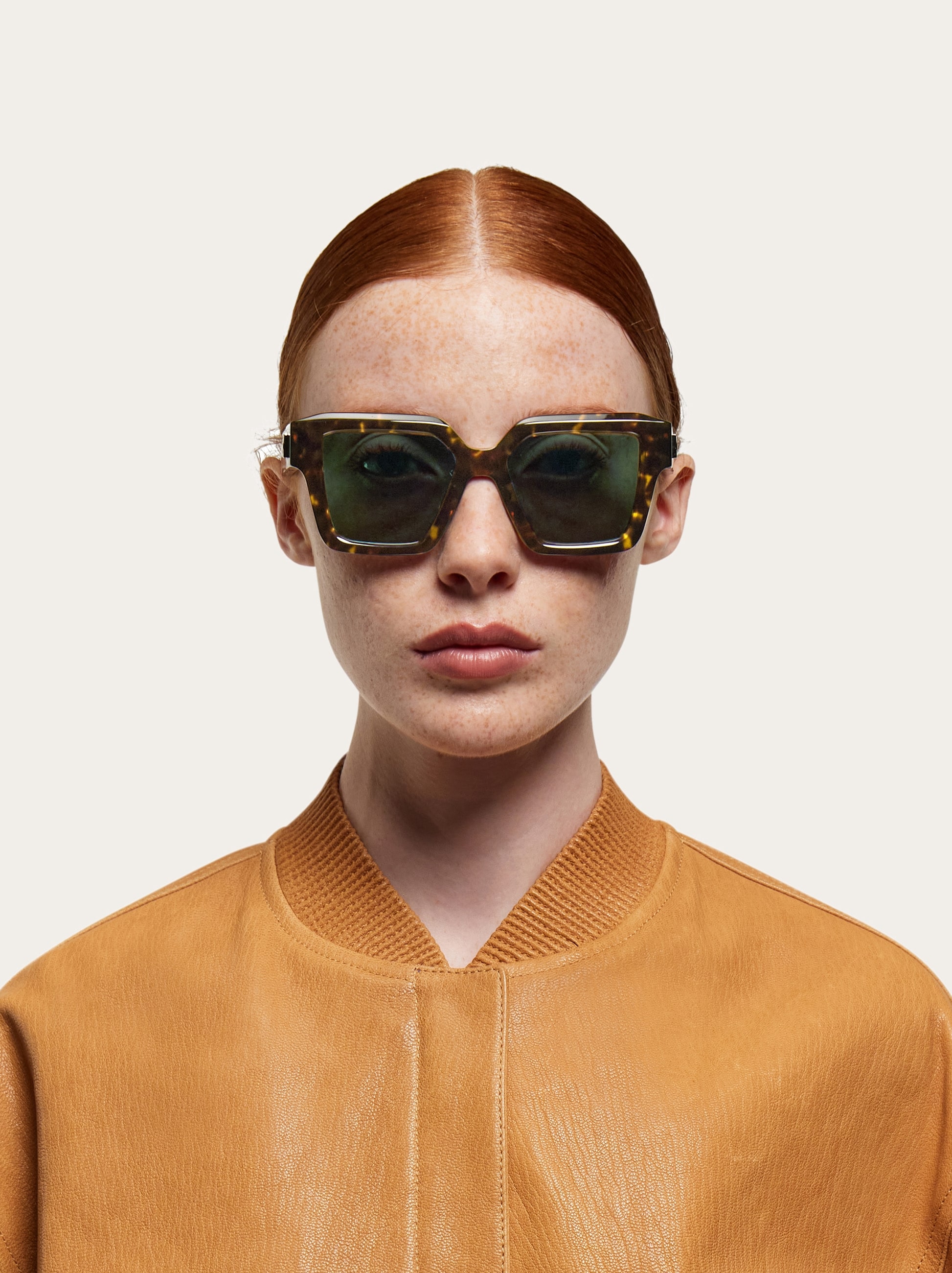 Rectangular frame sunglasses - Women | Ferragamo