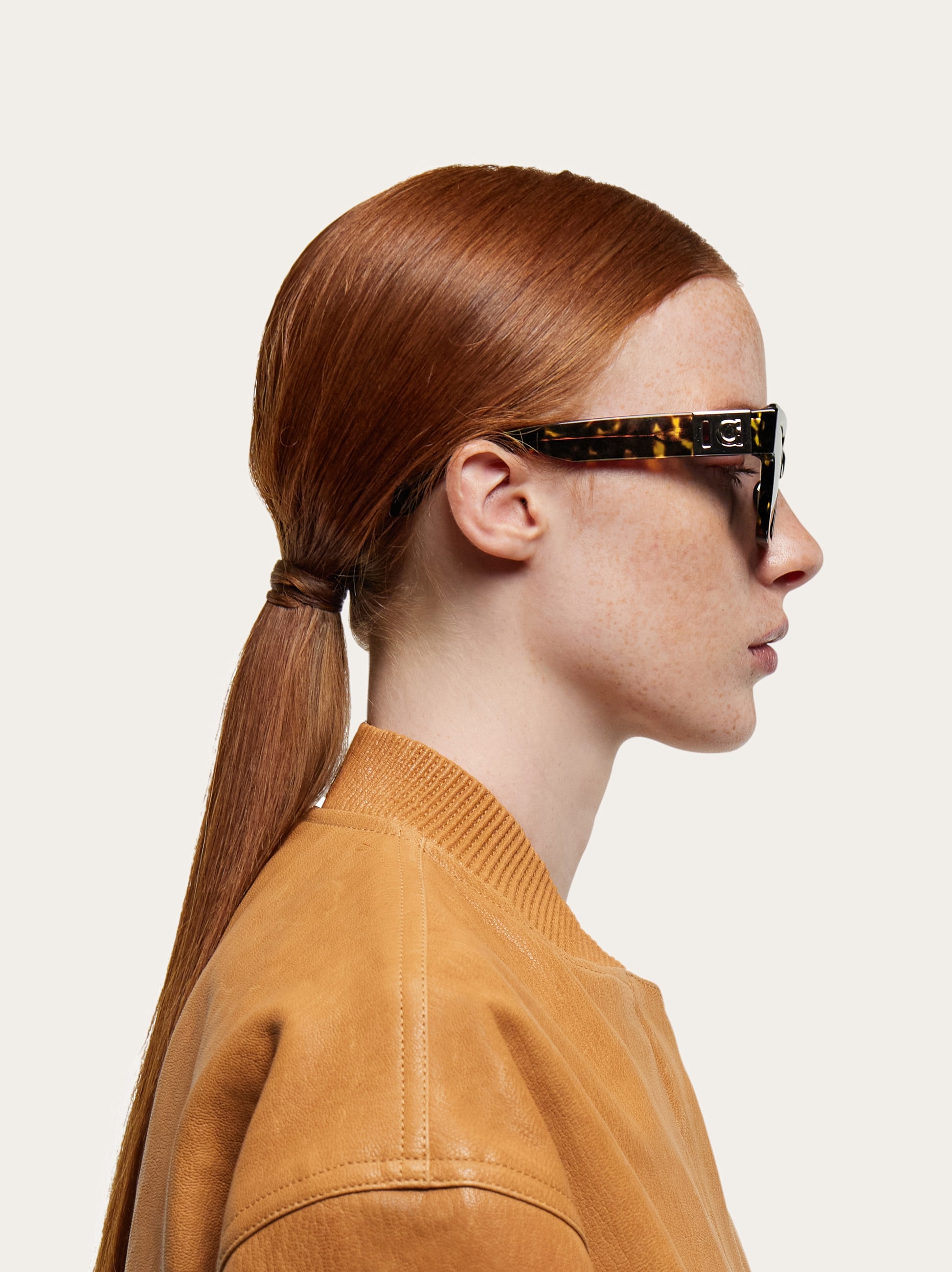 Rectangular frame sunglasses - Women | Ferragamo