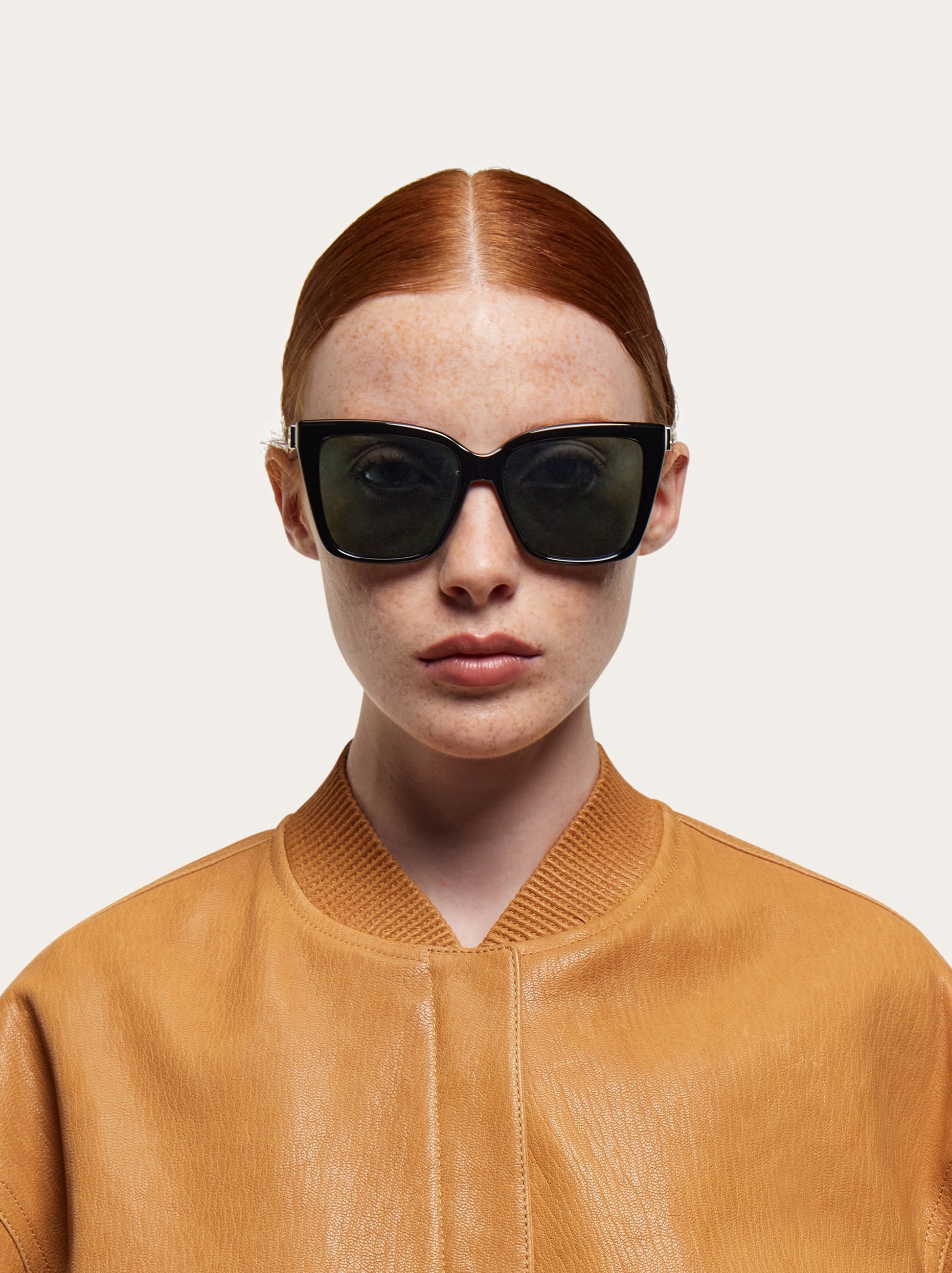 Rectangular frame sunglasses - Women | Ferragamo