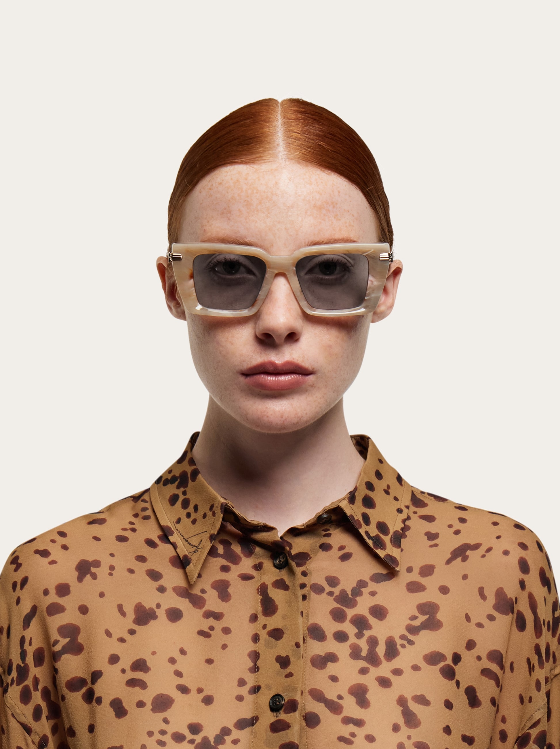 美品Salvadore Ferragamo CARLA DOT 5 1/2D 美品Salvadore Ferragamo CARLA DOT 5 1/2D 美品Salvadore Ferragamo