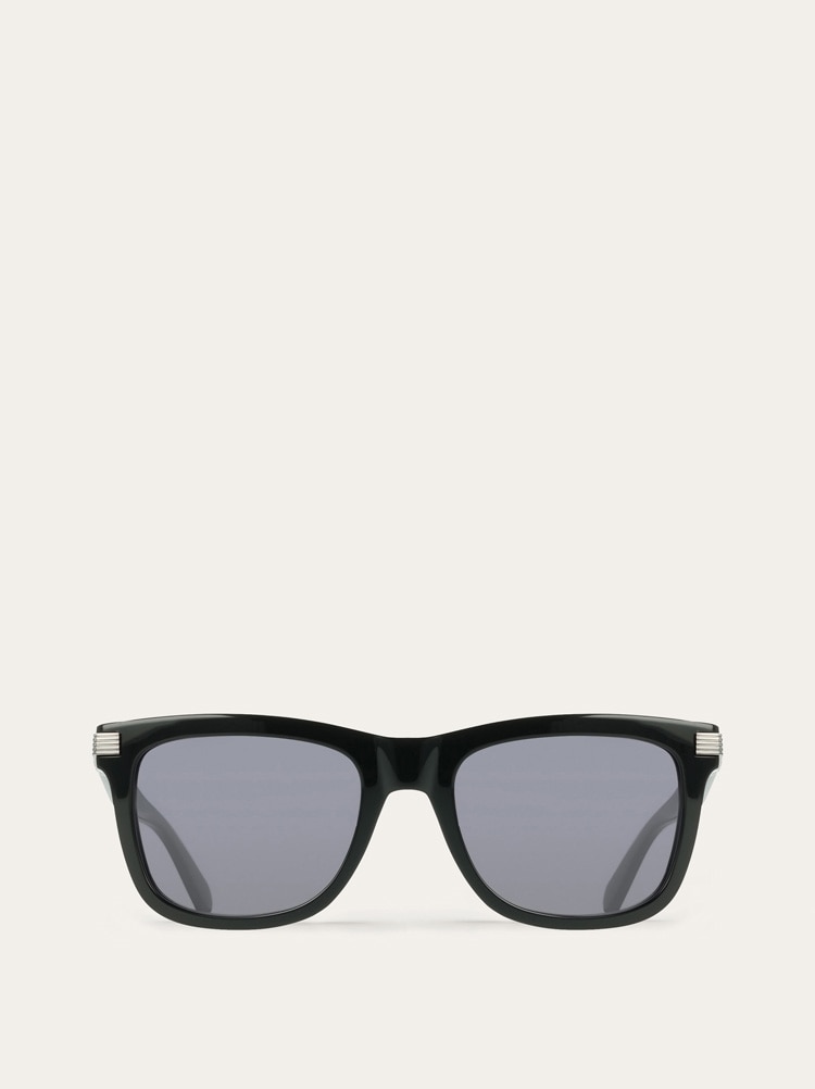 Sunglasses Gallery image 1