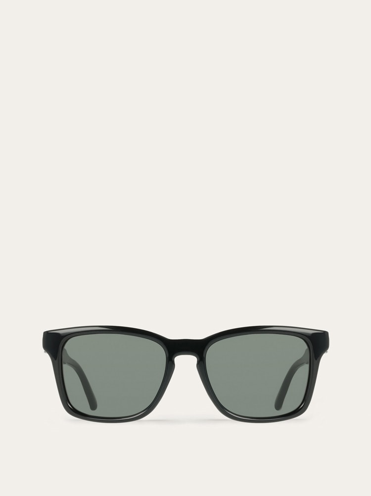Sunglasses Gallery image 1