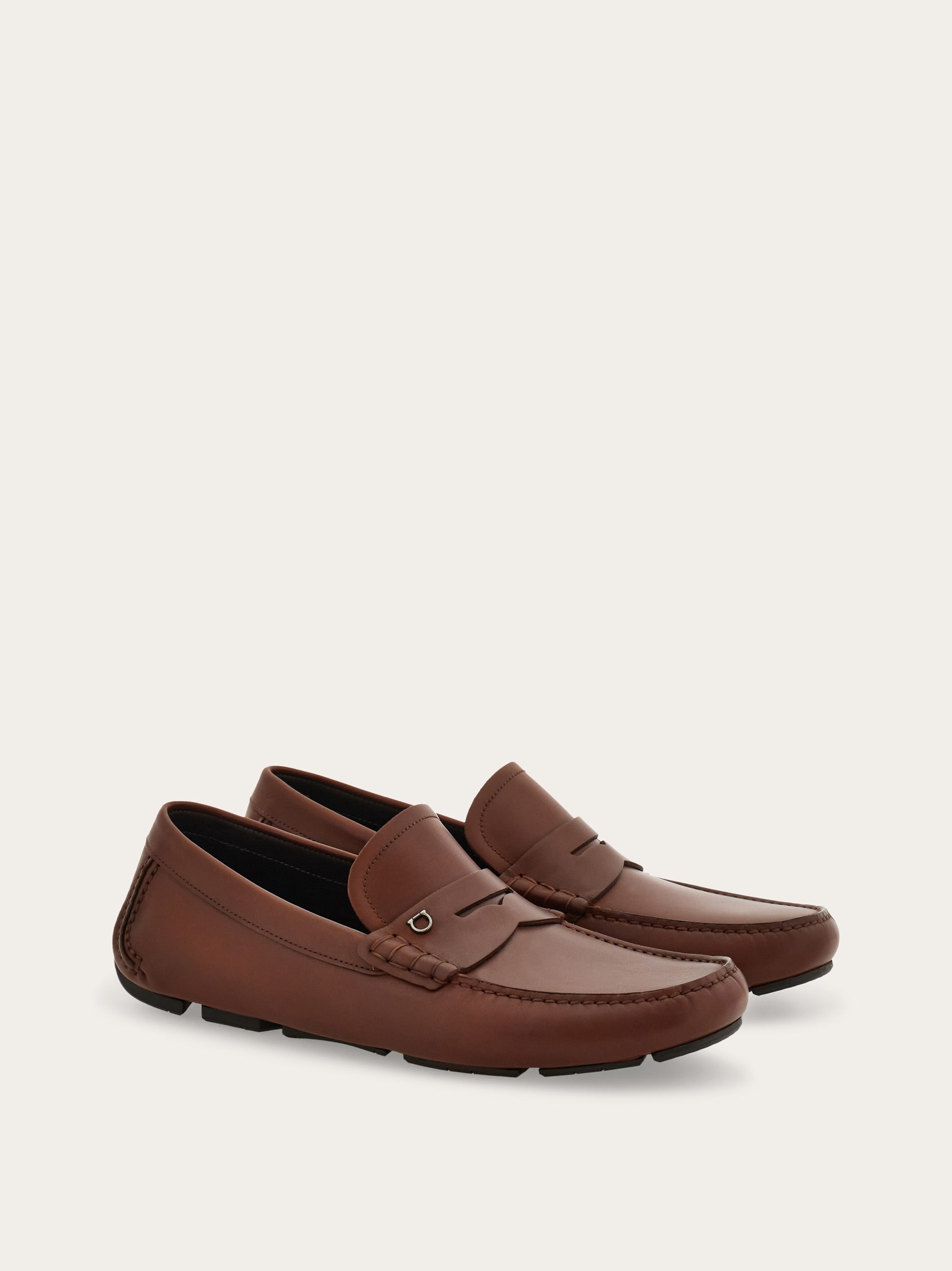Penny driver - Men | Ferragamo