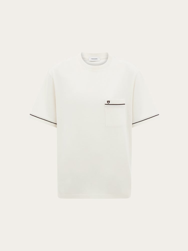 新品★FERRAGAMO★正規品フェラガモ　ロゴTシャツ unisex男女兼用 新品☆FERRAGAMO☆正規品フェラガモ ロゴTシャツ unisex男女兼用