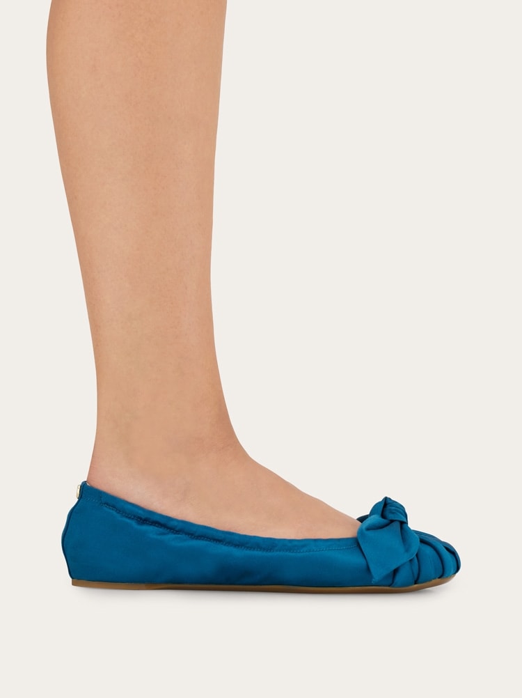 Bow embellished ballet flat Gallery image 3