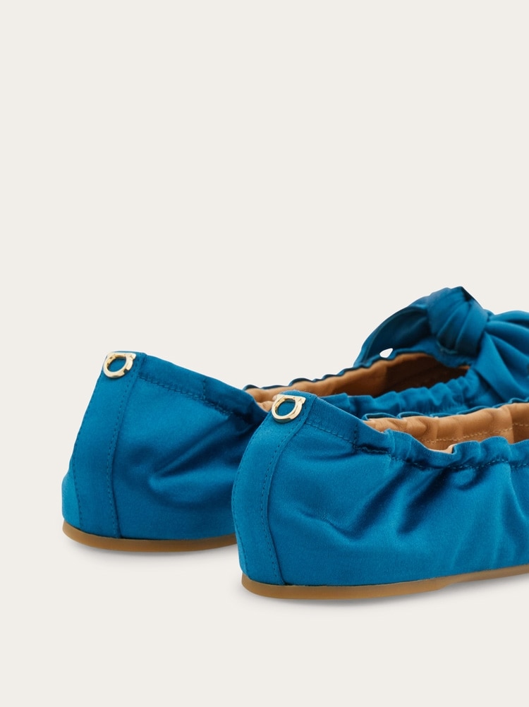 Bow embellished ballet flat Gallery image 4