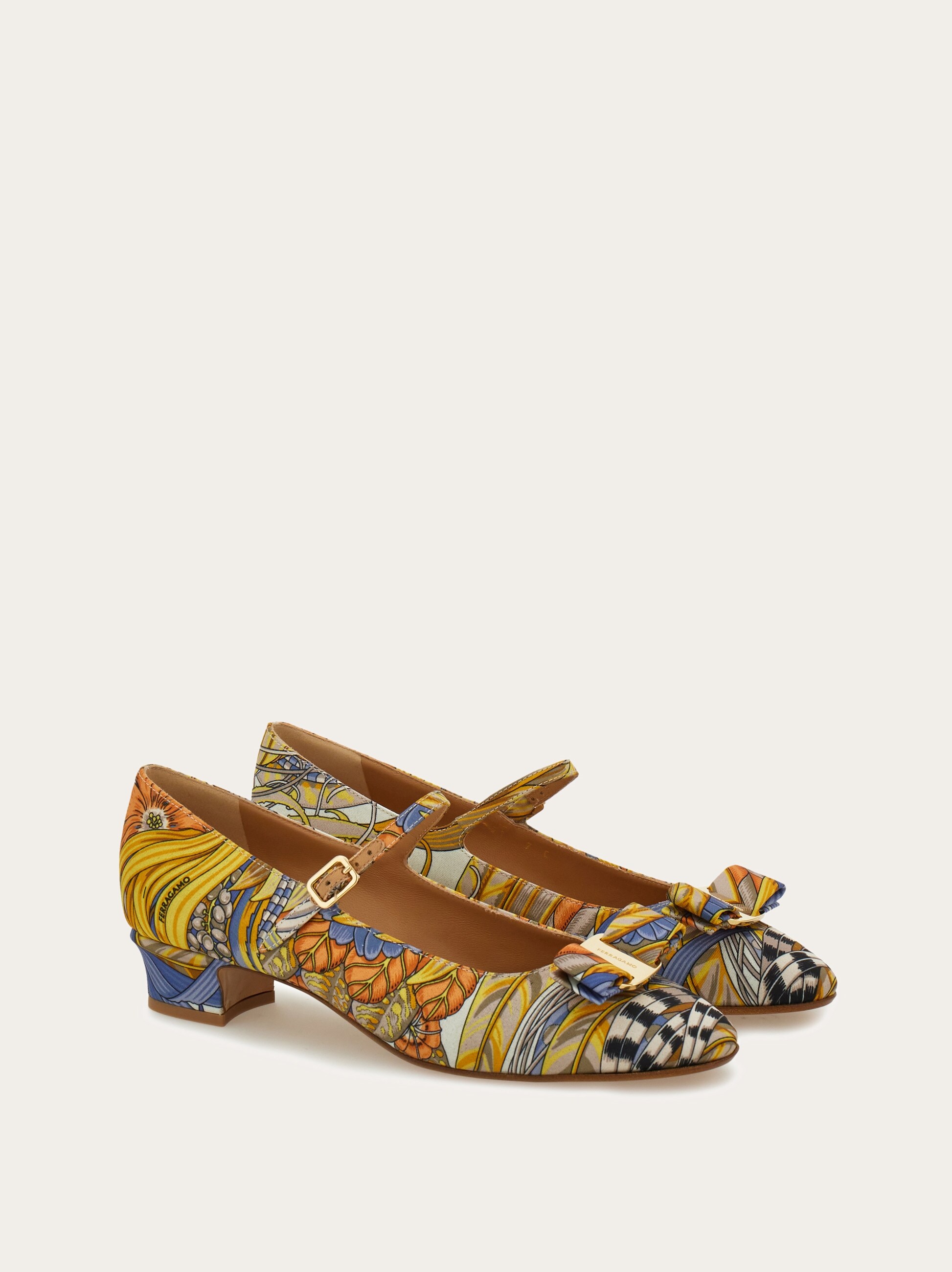 Vara bow Mary Jane - Women | Ferragamo
