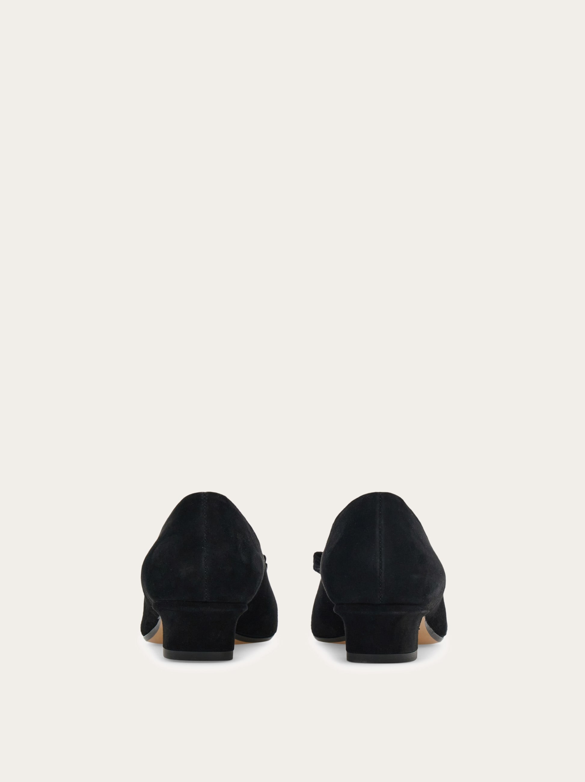 ヴァラ リボン パンプス - ウィメンズ | Ferragamo