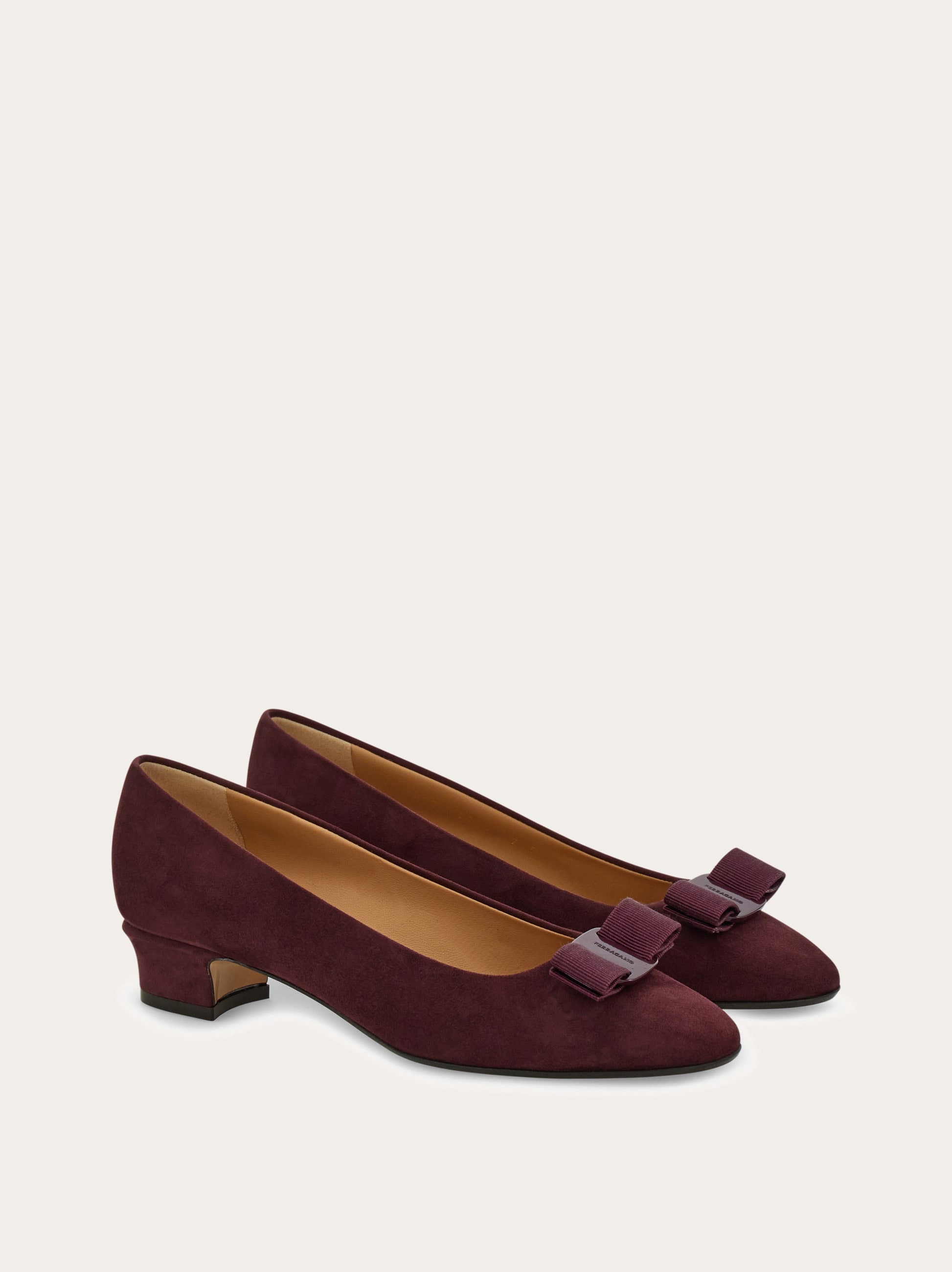 ヴァラ リボン パンプス - ウィメンズ | Ferragamo