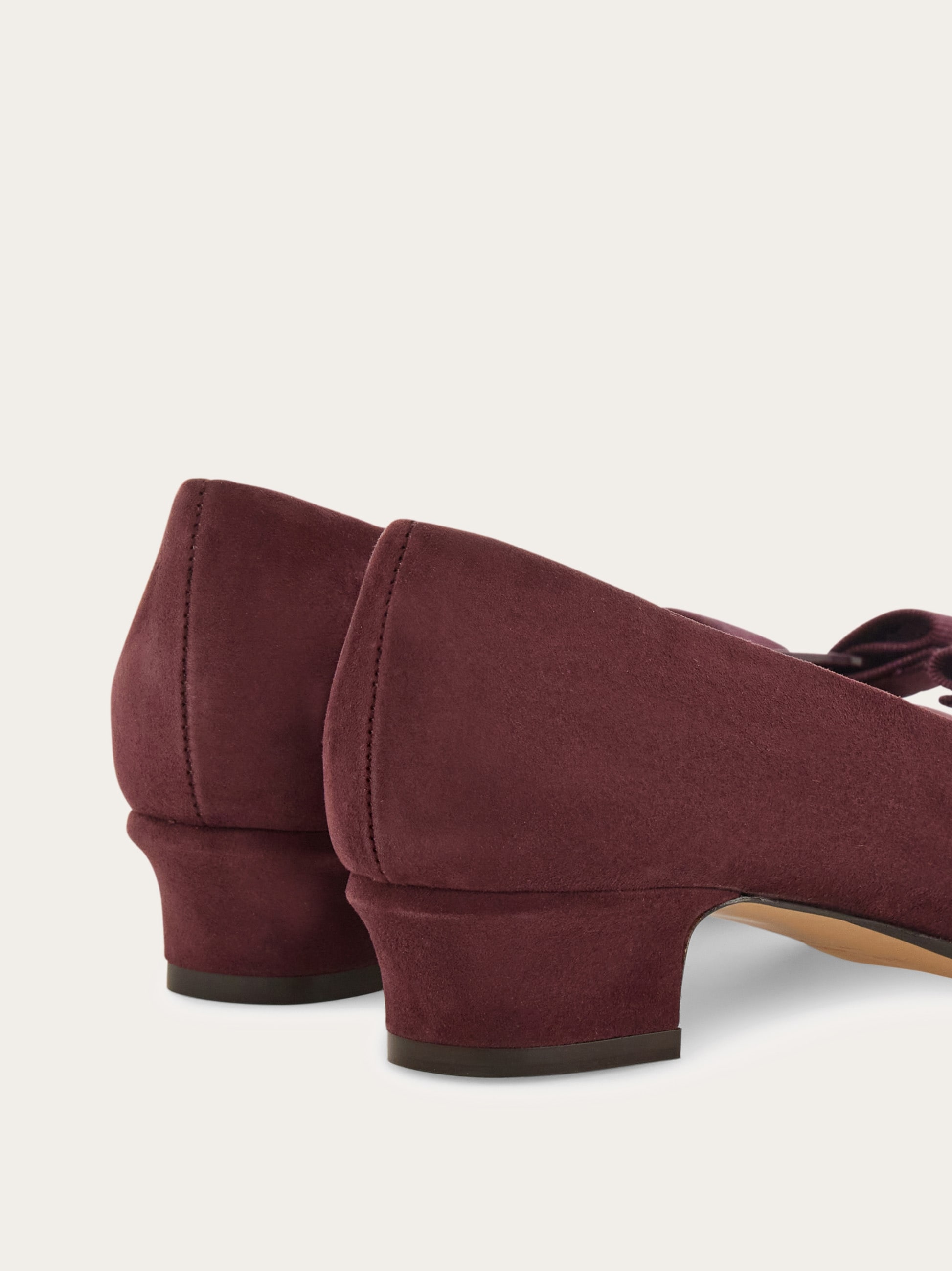 ヴァラ リボン パンプス - ウィメンズ | Ferragamo