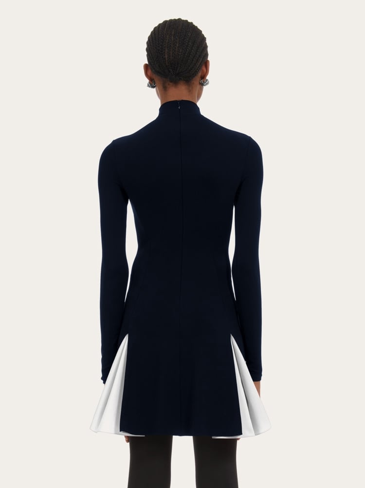 Vestido con intarsia a contraste Gallery image 3