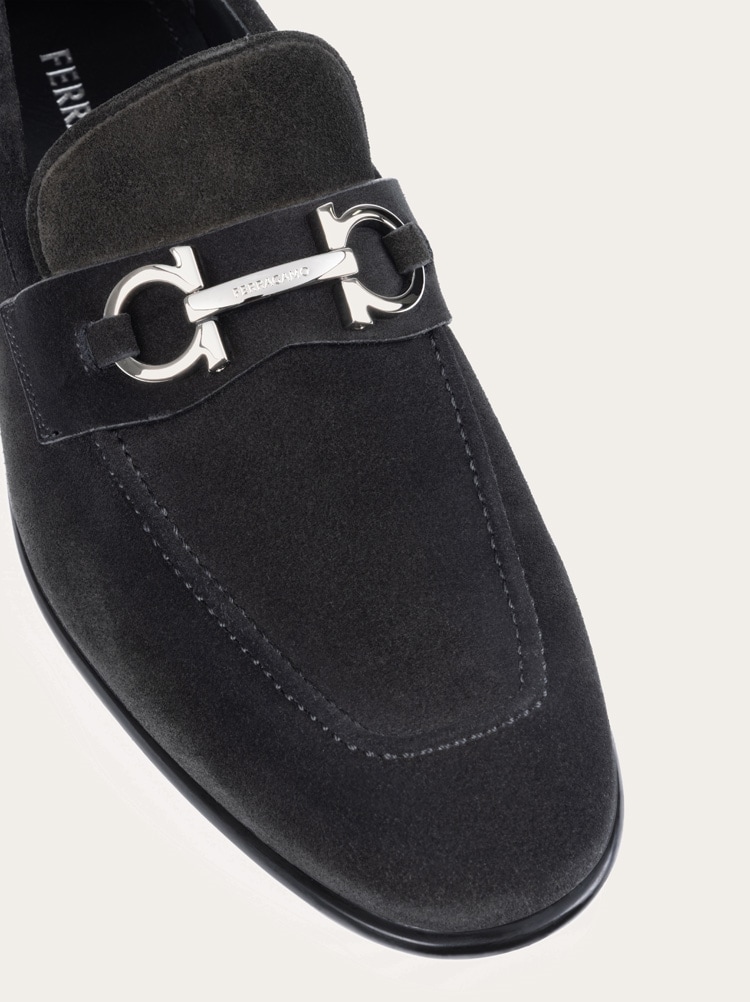 Moccasin with Gancini ornament Gallery image 5