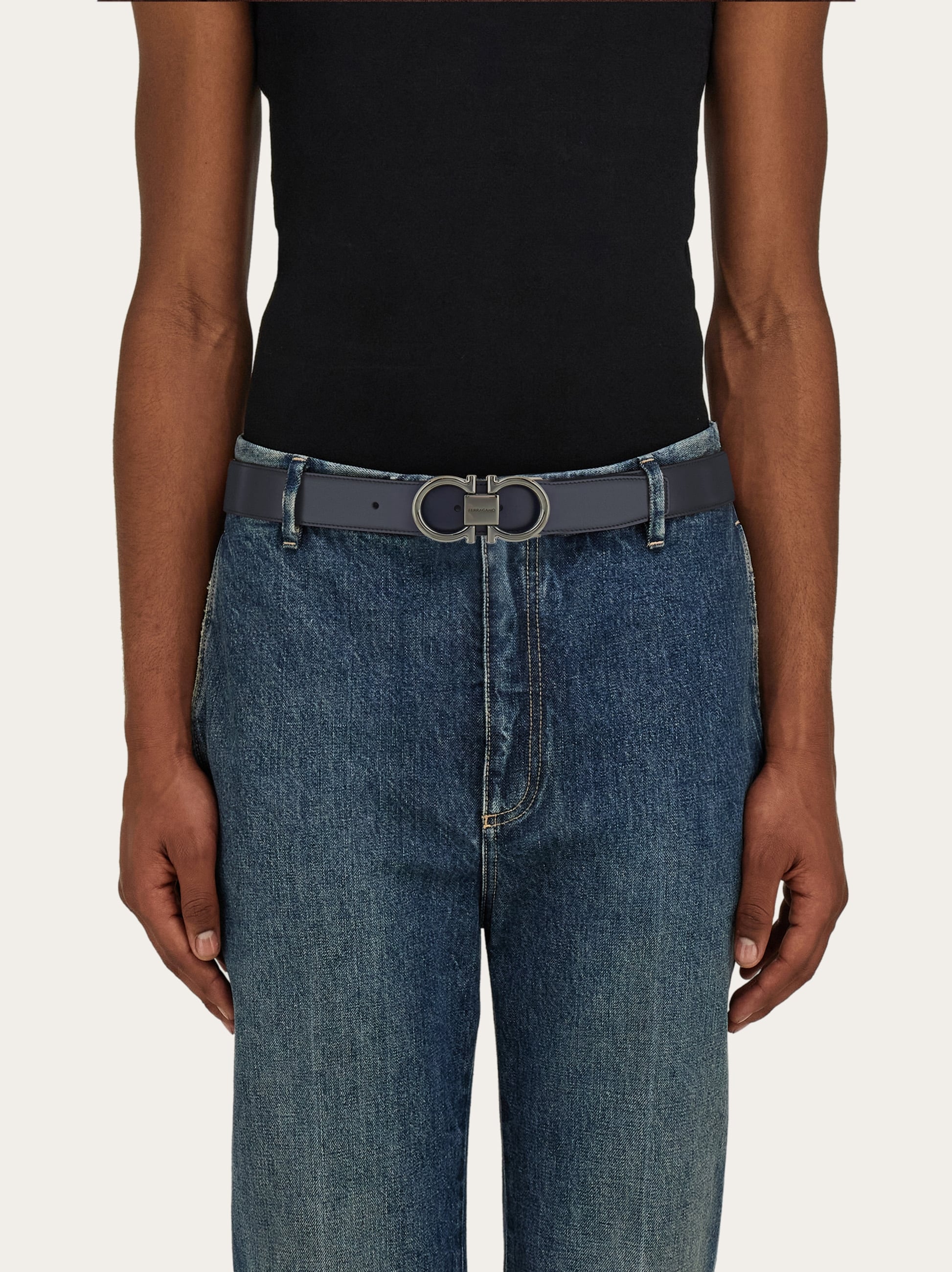 Reversible and adjustable Gancini belt - Men | Ferragamo