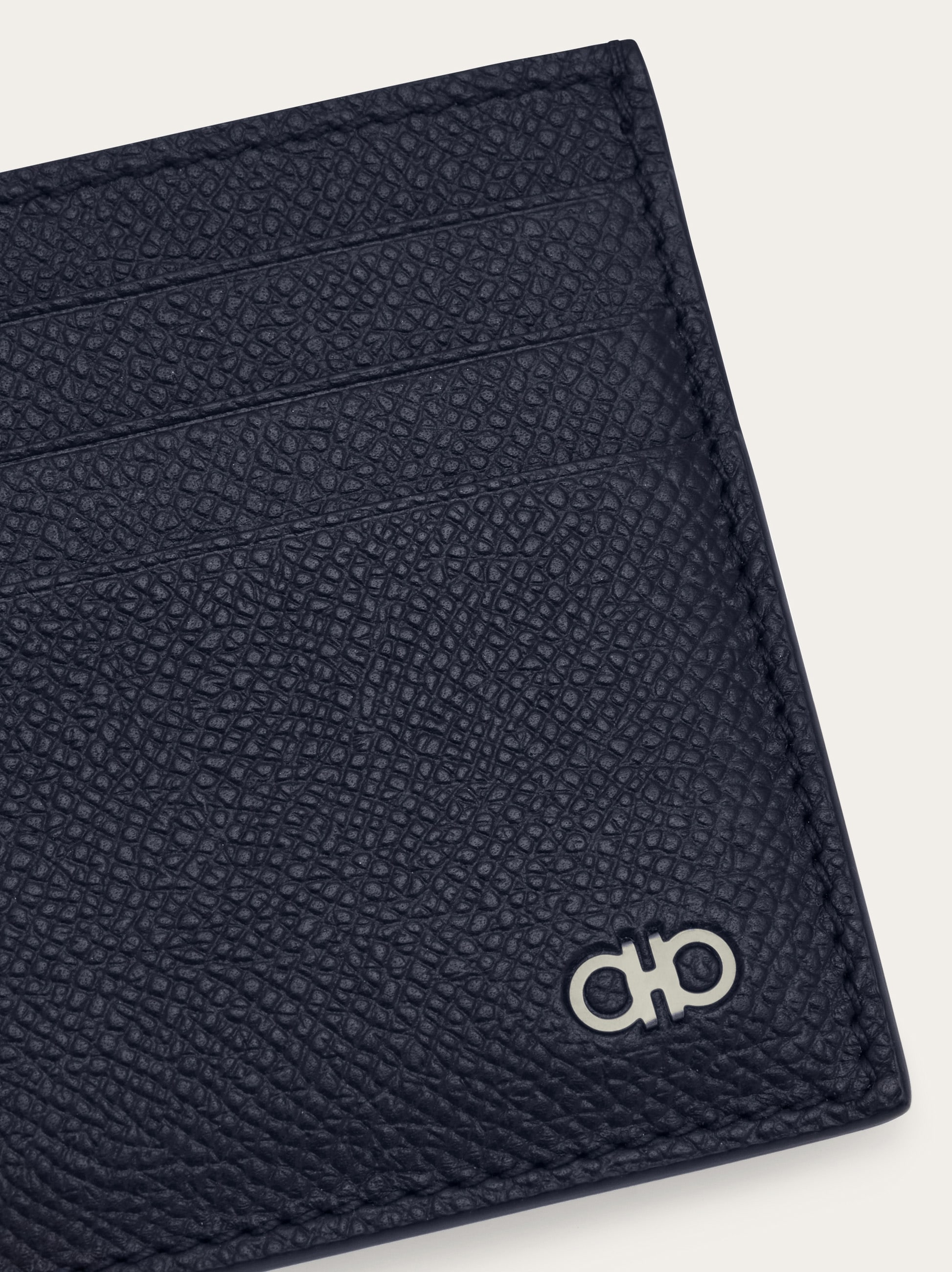 Gancini credit card holder - Men | Ferragamo