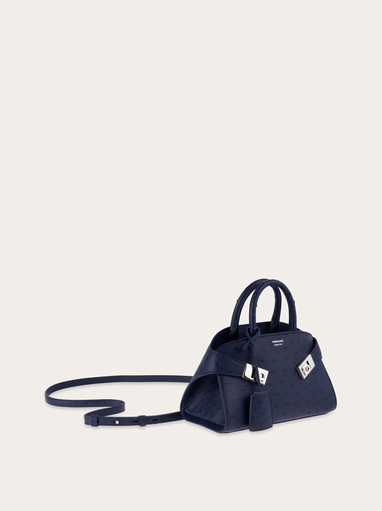 Hug handbag (XS) Gallery image 6