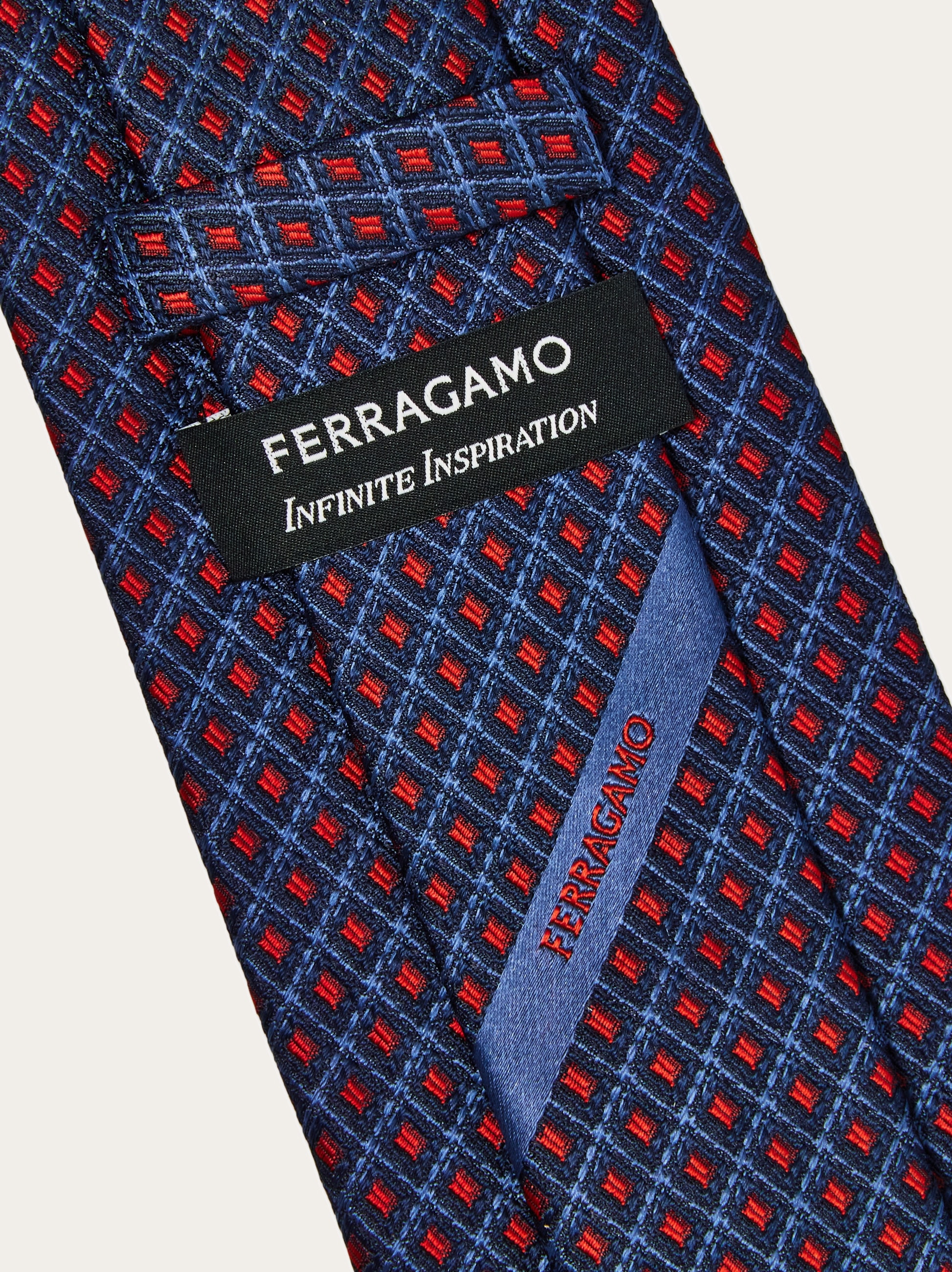 【未使用タグ付】フェラガモ ネクタイ リブジャカード織 ストライプ ブルー ジャカードネクタイ - メンズ | Ferragamo