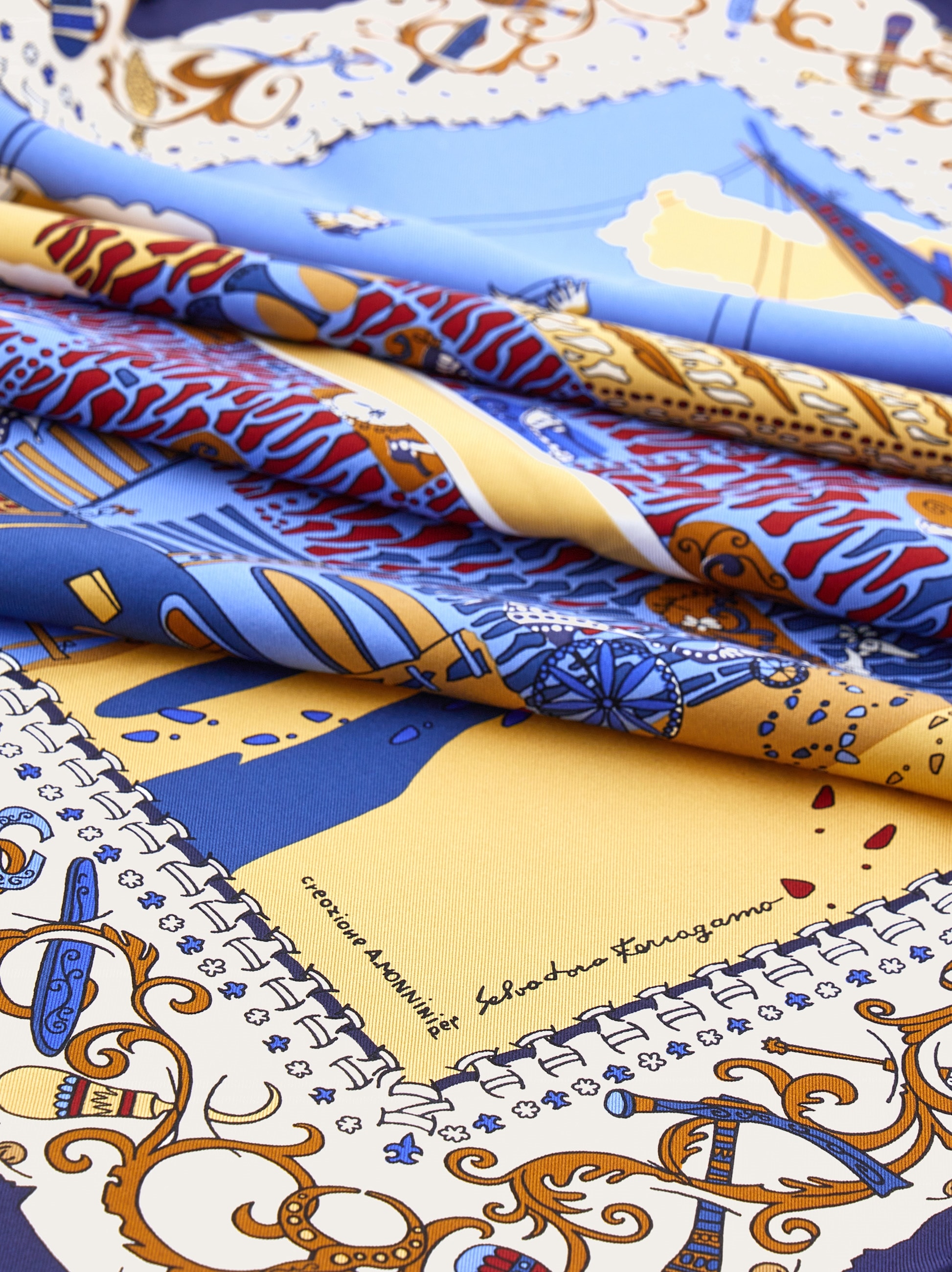 Palazzo Spini Feroni print silk scarf - Women | Ferragamo