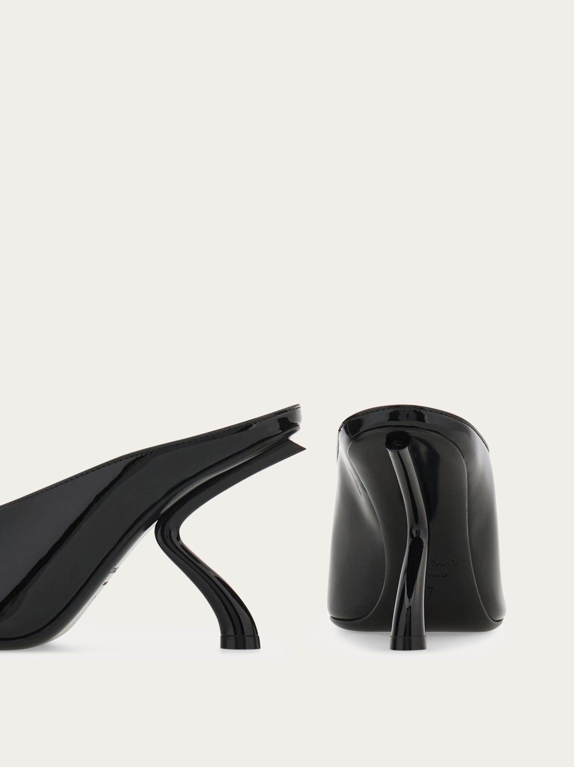 S-shaped heel mule - Women | Ferragamo