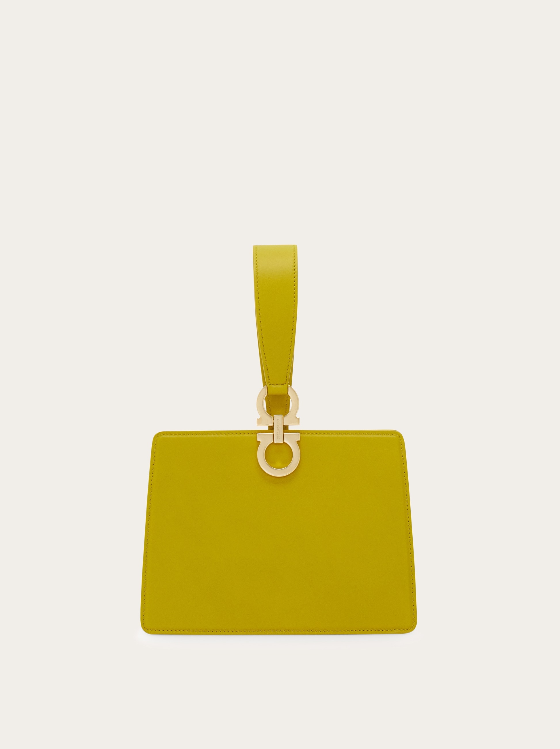 Salvatore Ferragamo ゴールド クラッチバッグ クラッチバッグ - ウィメンズ | Ferragamo