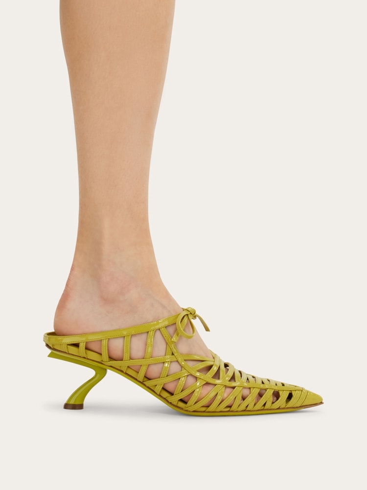 S-shaped heel mule Gallery image 4