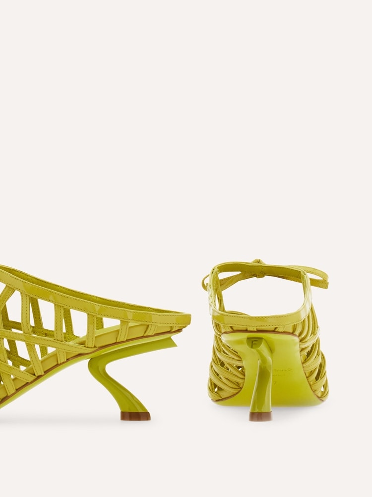 S-shaped heel mule Gallery image 6